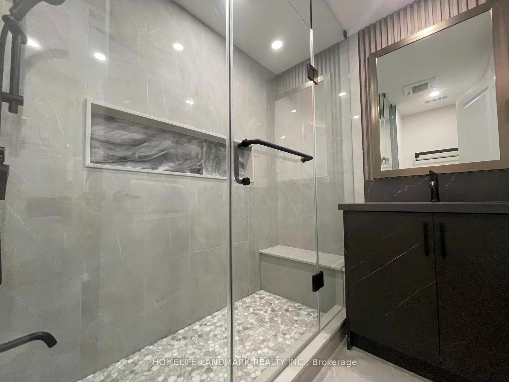 Photo 16 of Unit Unit 2, 17 Rosemeade Avenue, Etobicoke, Stonegate-Queensway — HOMEH