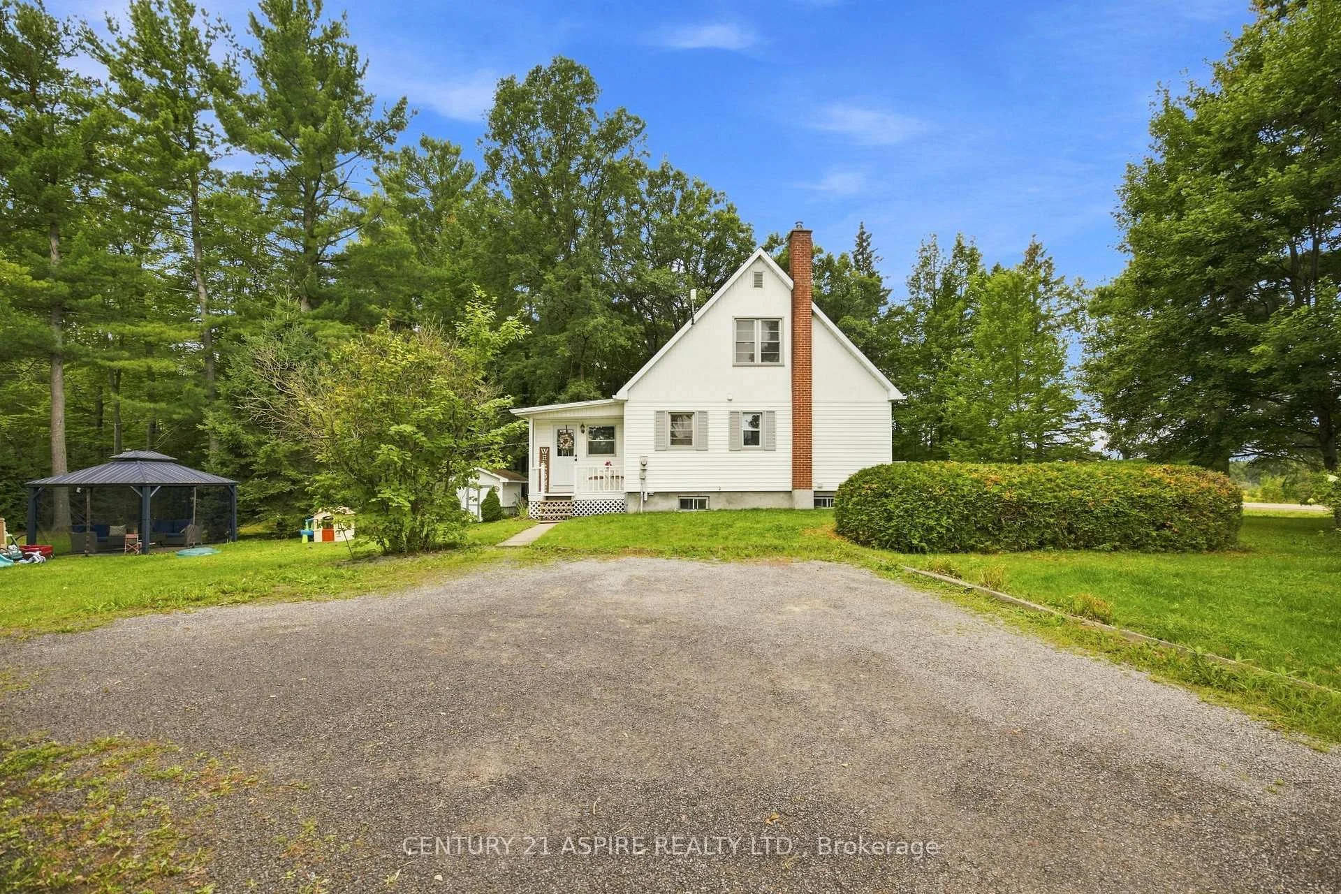 Photo 1 of 2583 B Line Road, Laurentian Valley, Laurentian Valley — HOMEH