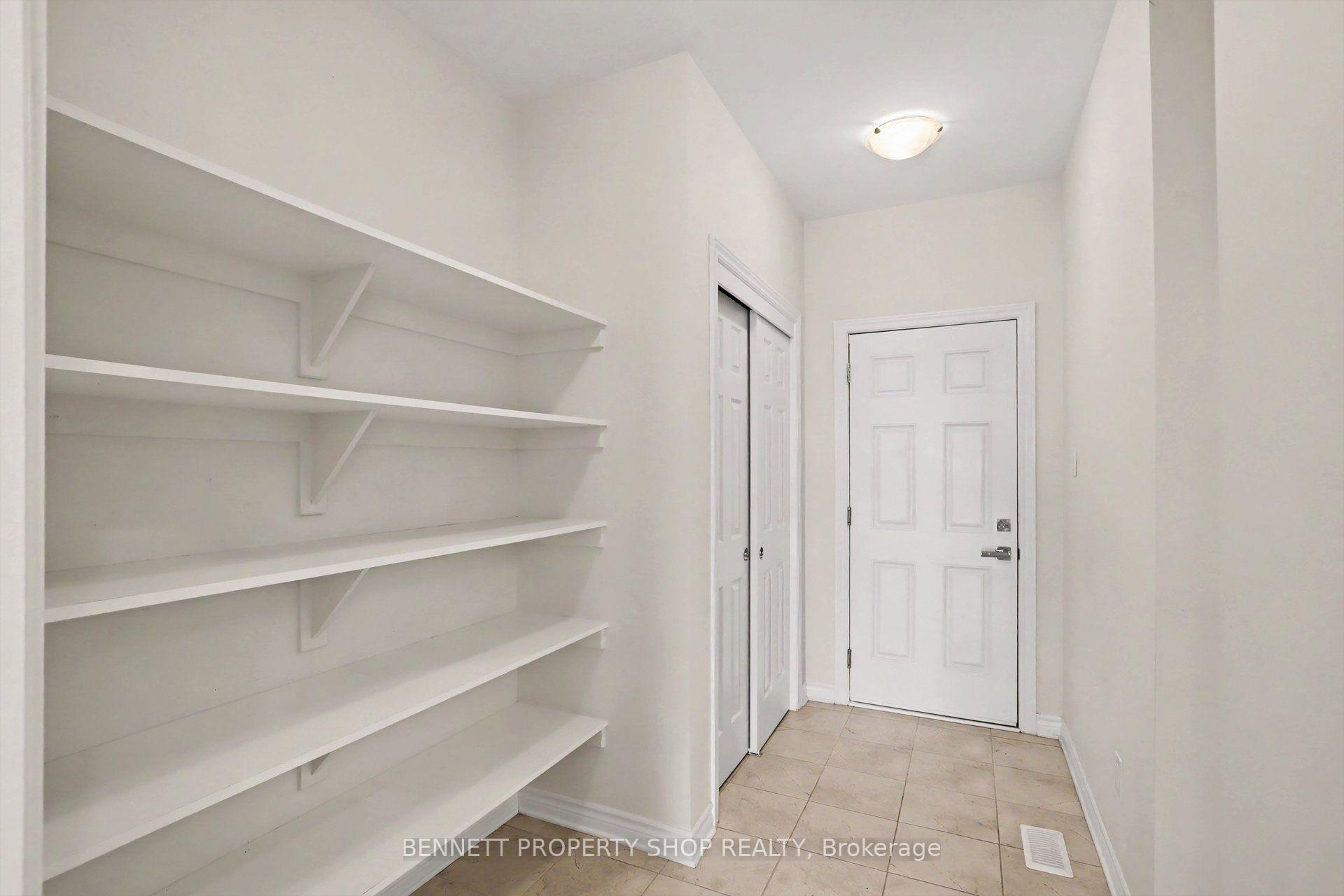 Photo 9 of 396 Ventoux Avenue, Ottawa, Notting Hill/Summerside — HOMEH