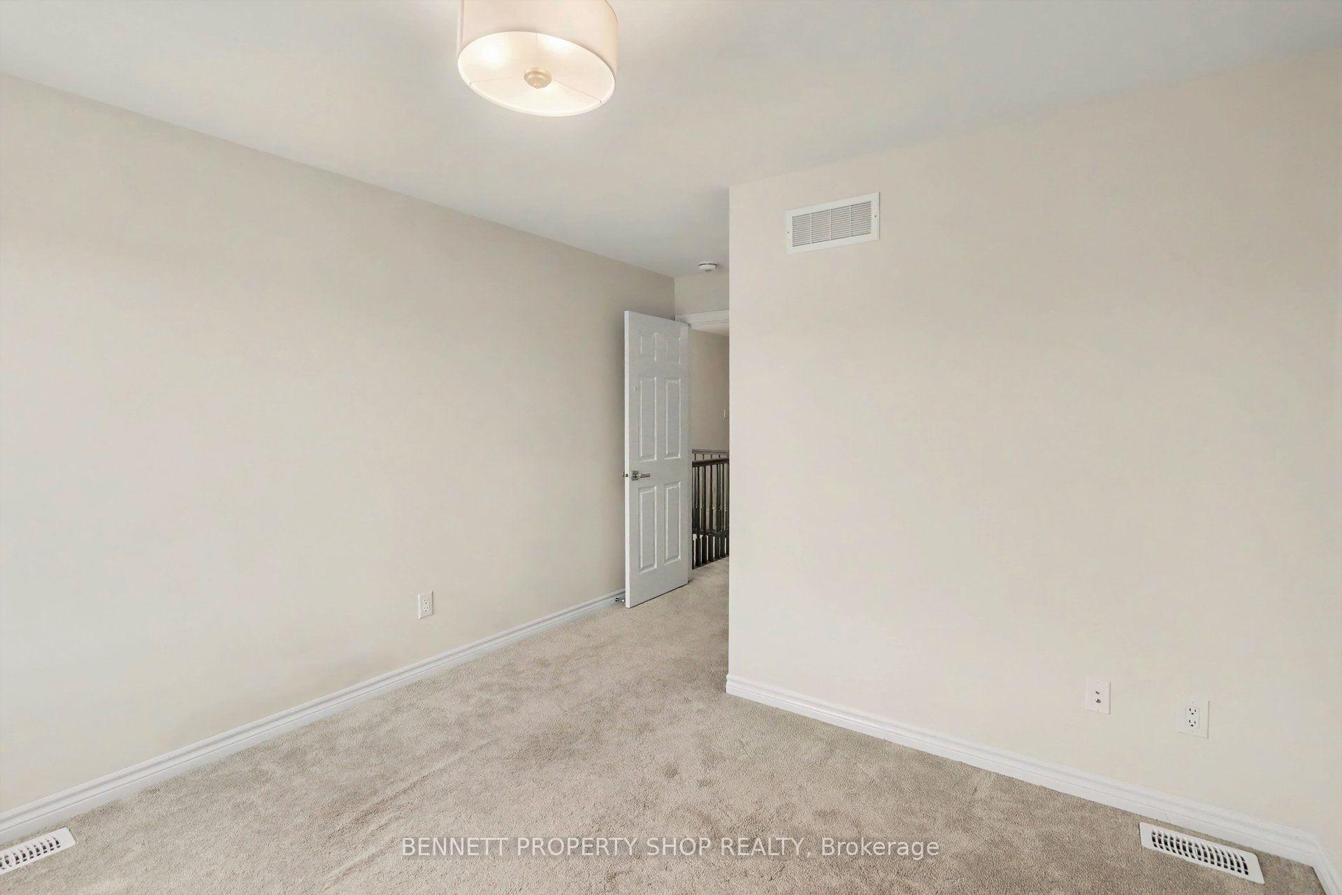 Photo 23 of 396 Ventoux Avenue, Ottawa, Notting Hill/Summerside — HOMEH