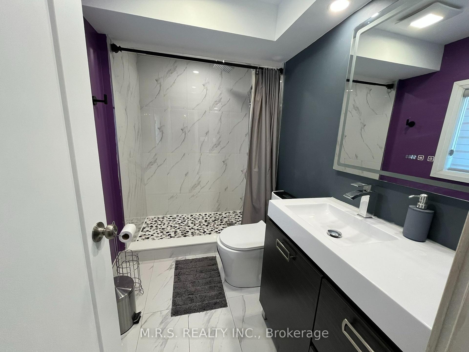 Photo 12 of Unit 2, 26 Hillcrest Avenue, Brampton, Queen Street Corridor — HOMEH