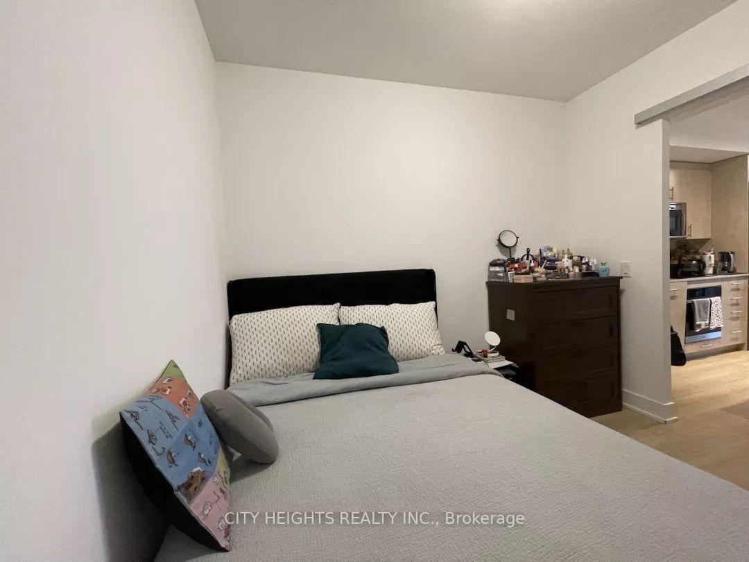 Photo 6 of Unit 2002, 2545 Simcoe Street N, Oshawa, Windfields — HOMEH