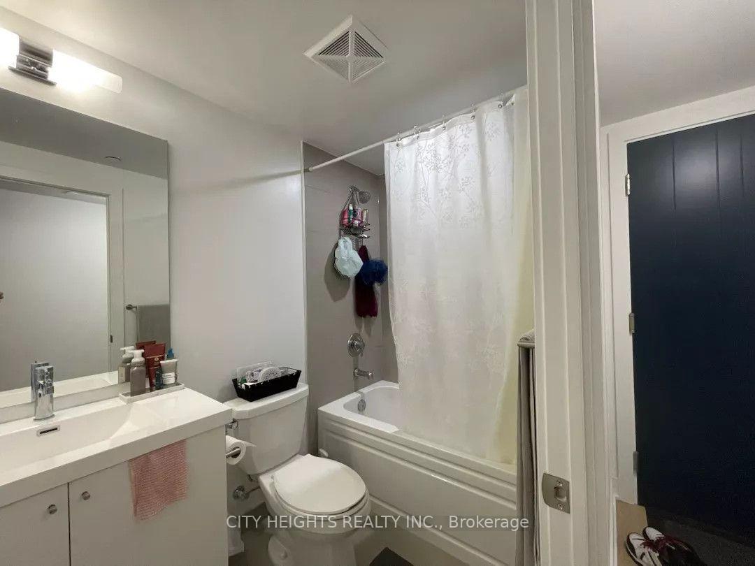 Photo 9 of Unit 2002, 2545 Simcoe Street N, Oshawa, Windfields — HOMEH