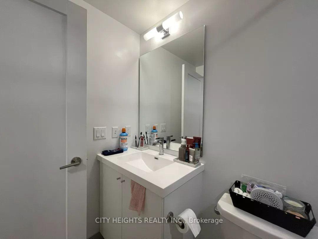 Photo 12 of Unit 2002, 2545 Simcoe Street N, Oshawa, Windfields — HOMEH