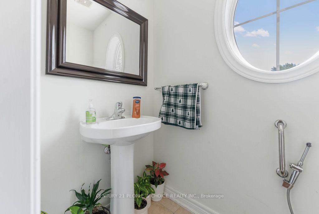 Photo 31 of Unit 40, 230 Paisley Boulevard W, Mississauga, Cooksville — HOMEH