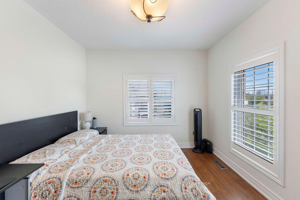 Photo 43 of Unit 40, 230 Paisley Boulevard W, Mississauga, Cooksville — HOMEH