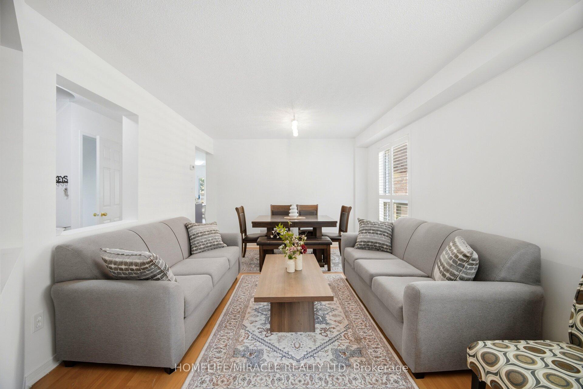 Photo 7 of 16 Capistro Street, Brampton, Fletcher's Meadow — HOMEH