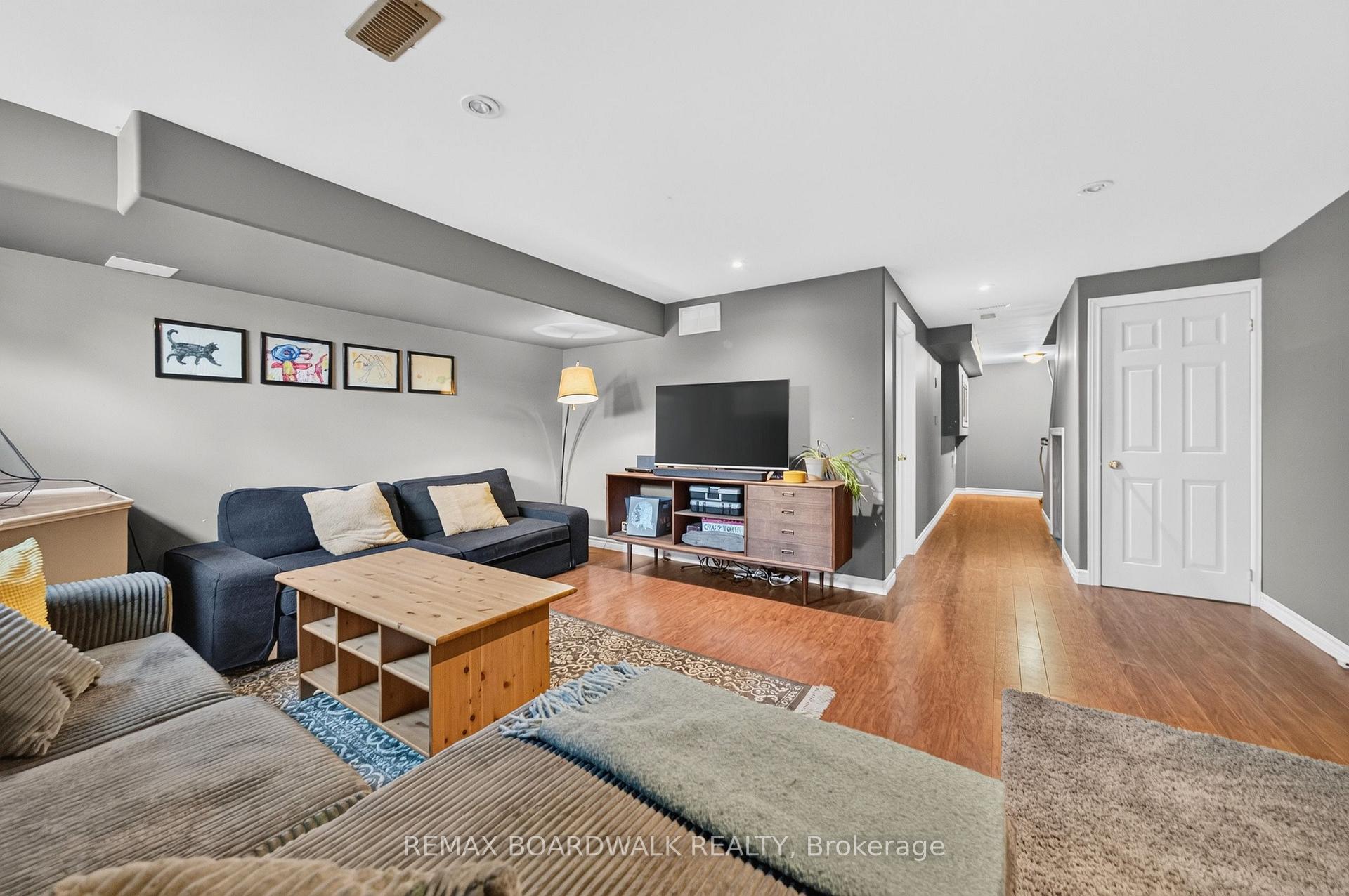 Photo 24 of 109 Raina Way, North Grenville, Kemptville — HOMEH