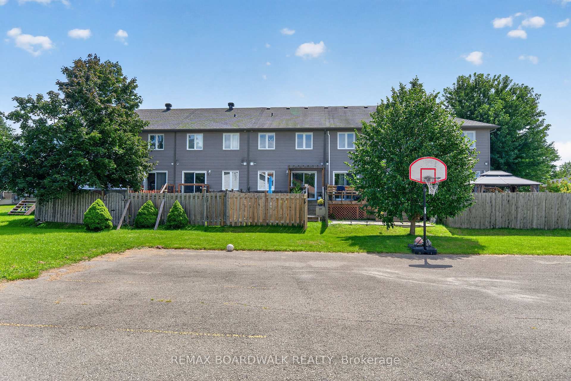 Photo 30 of 109 Raina Way, North Grenville, Kemptville — HOMEH