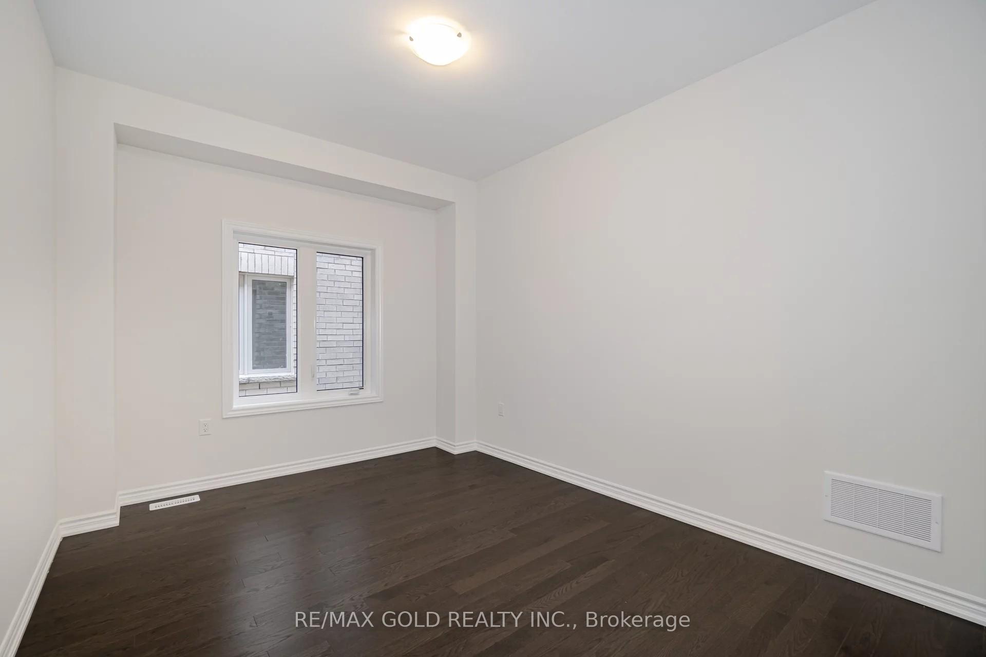 Photo 4 of 1503 Prentice Road, Innisfil, Rural Innisfil — HOMEH