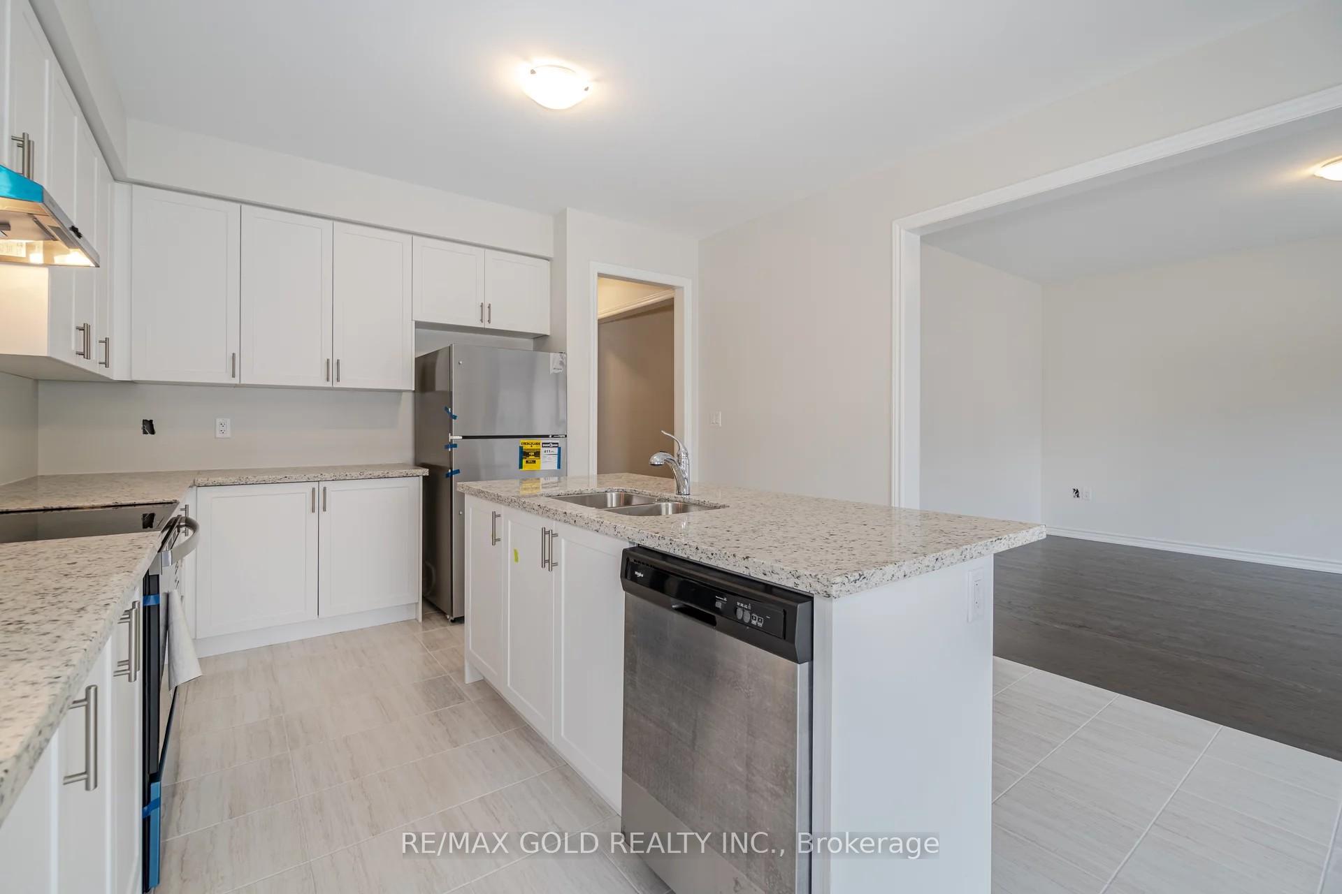 Photo 6 of 1503 Prentice Road, Innisfil, Rural Innisfil — HOMEH