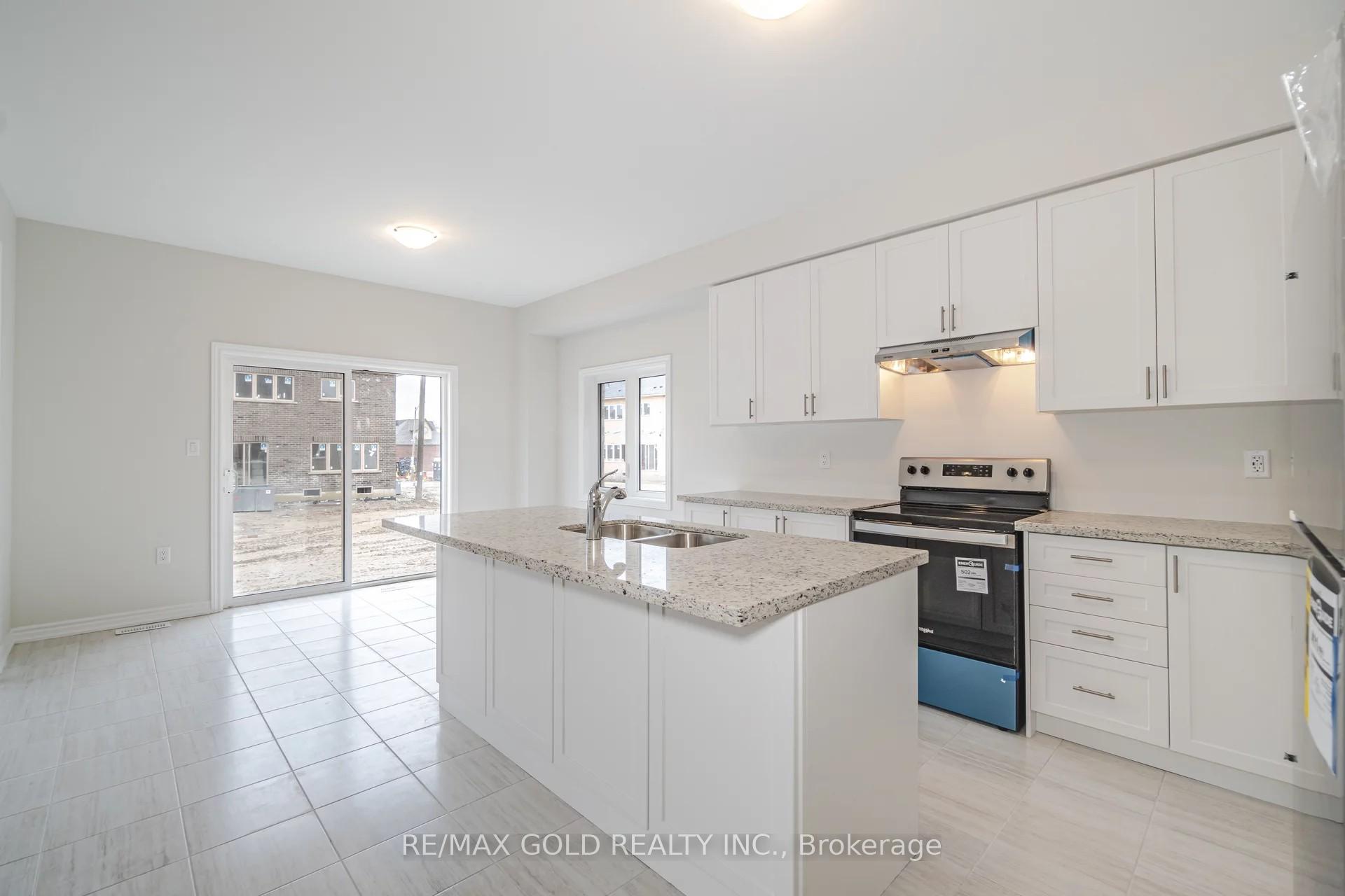 Photo 7 of 1503 Prentice Road, Innisfil, Rural Innisfil — HOMEH