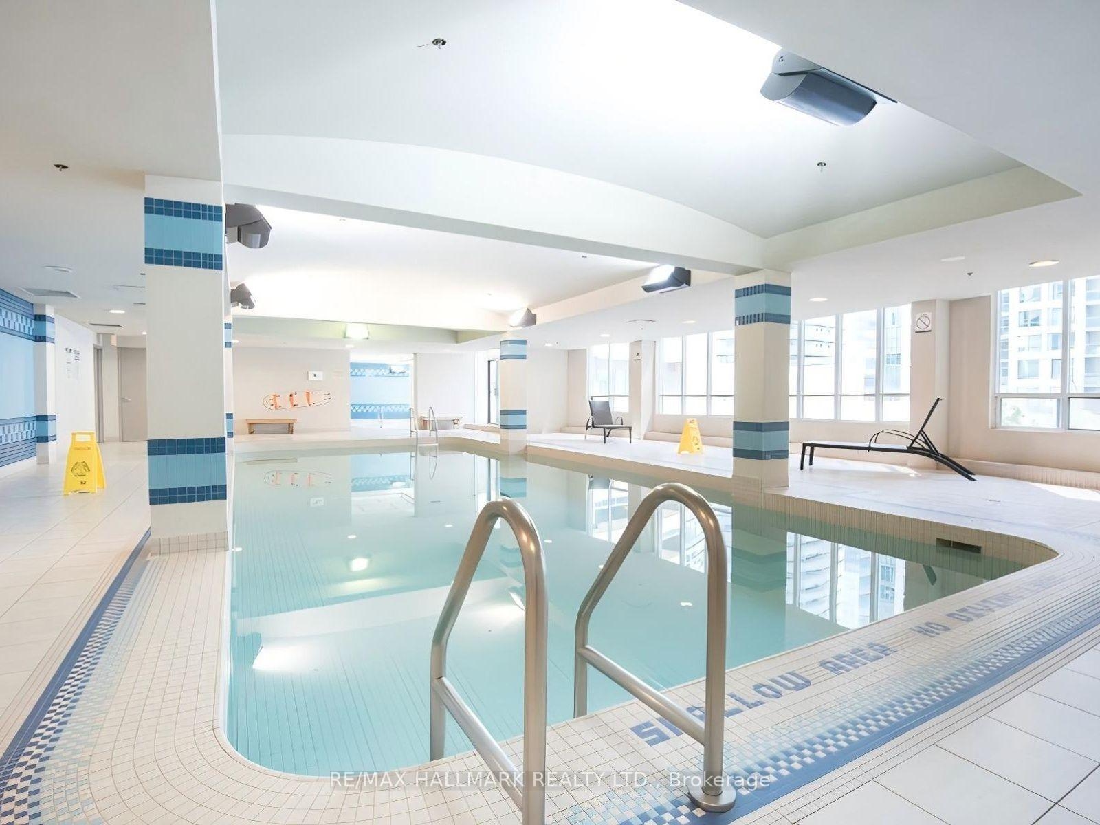 Photo 38 of Unit 805, 30 Grand Trunk Crescent, Toronto, Waterfront Communities — HOMEH