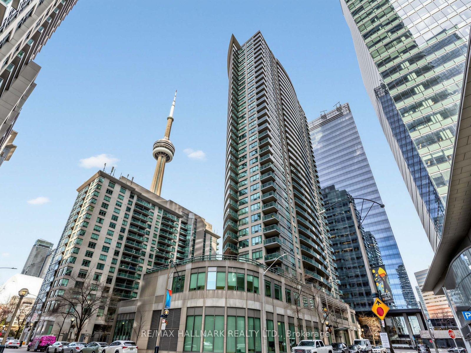 Photo 41 of Unit 805, 30 Grand Trunk Crescent, Toronto, Waterfront Communities — HOMEH