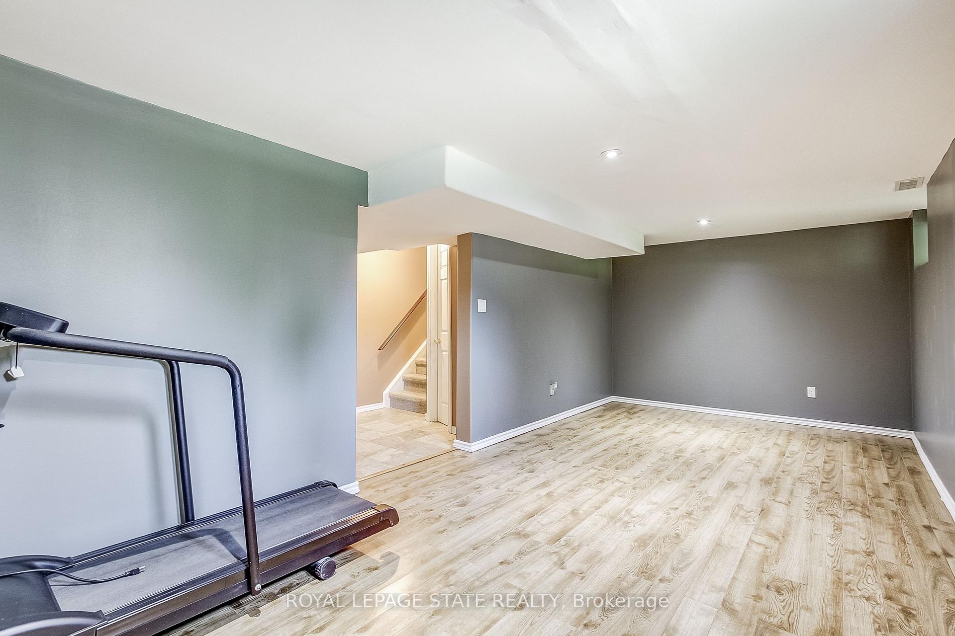 Photo 28 of 357 Acadia Drive, Hamilton, Butler — HOMEH