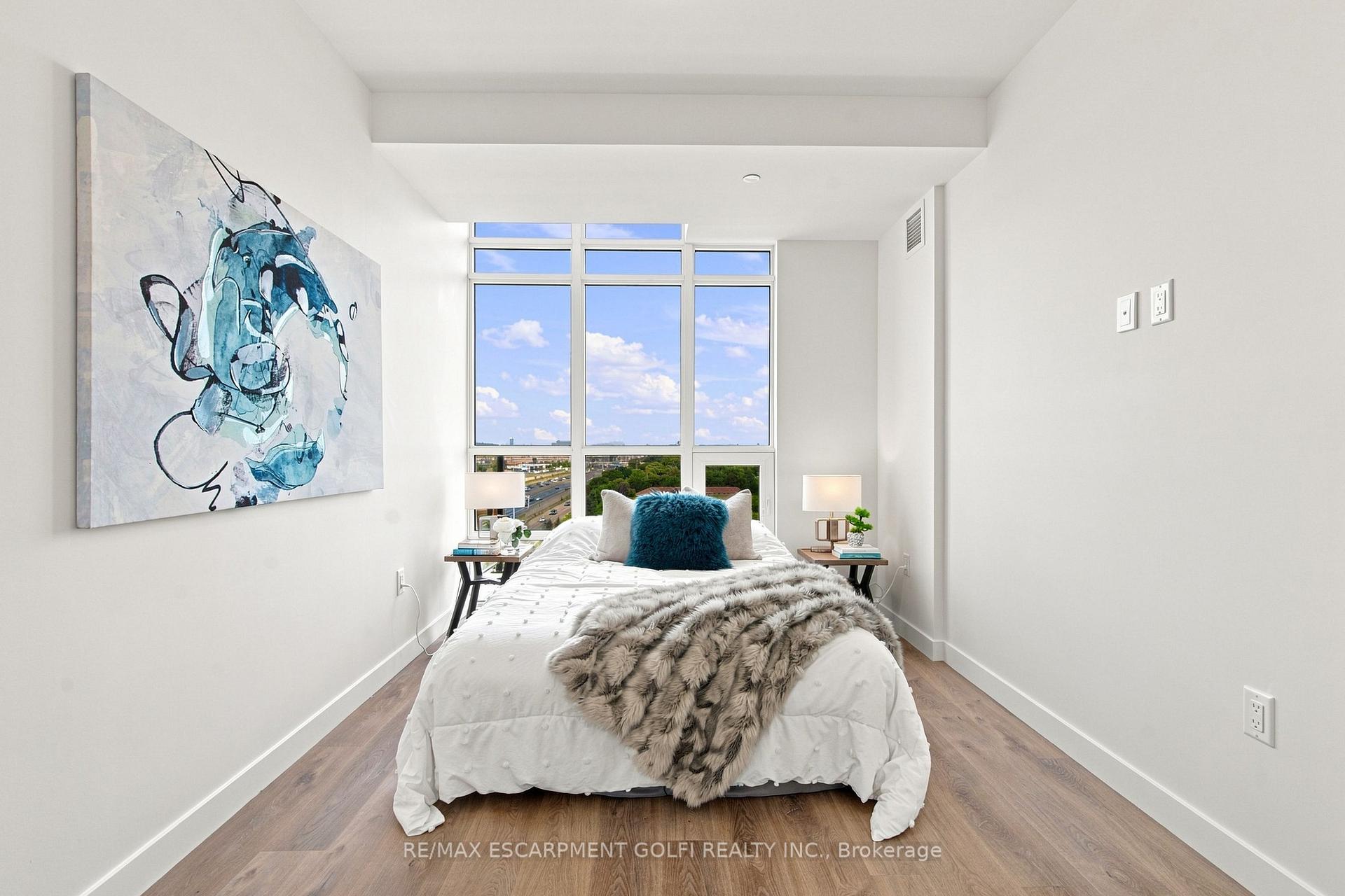 Photo 15 of Unit 921, 461 Green Road, Hamilton, Lakeshore — HOMEH