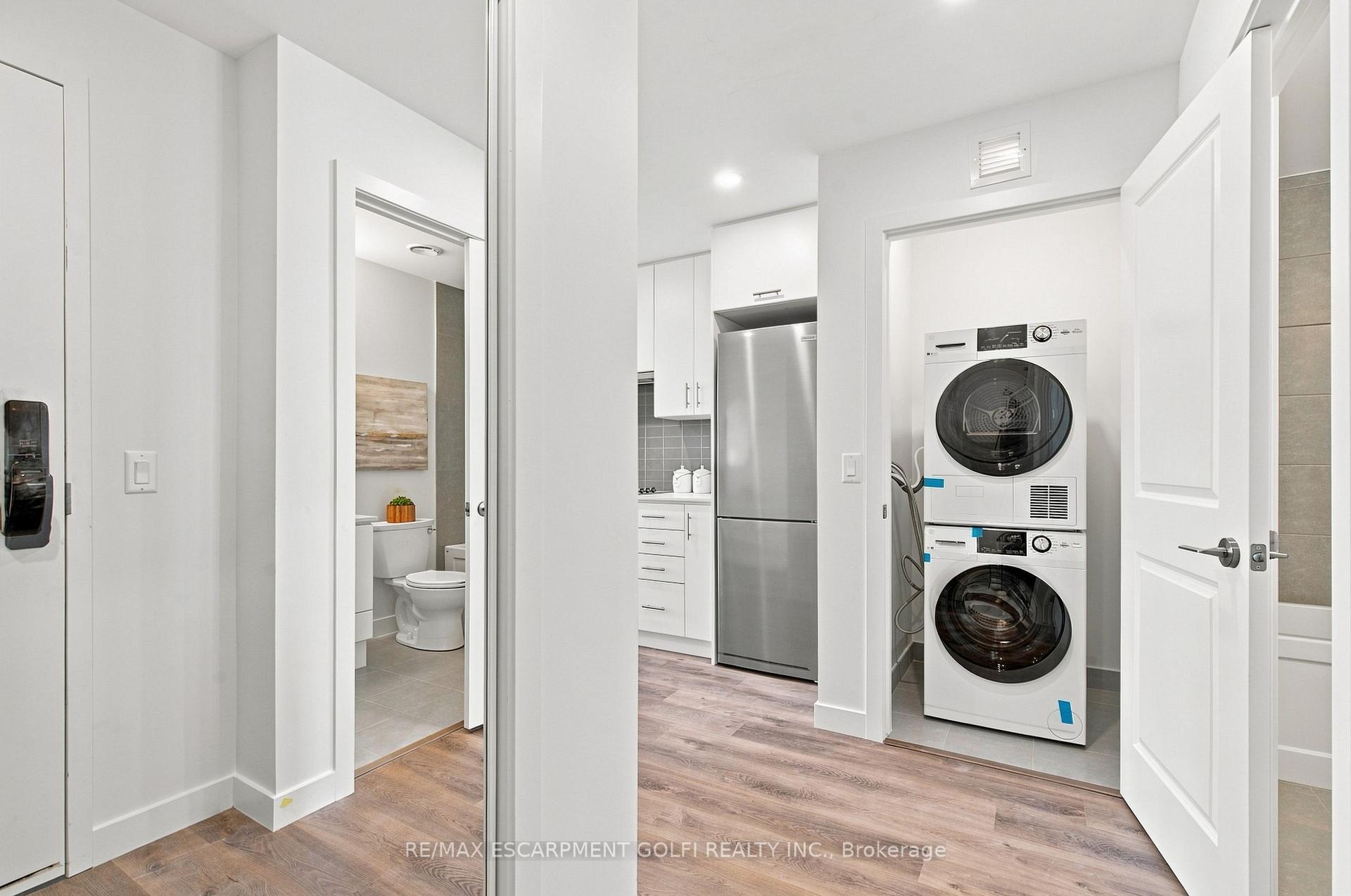 Photo 17 of Unit 921, 461 Green Road, Hamilton, Lakeshore — HOMEH