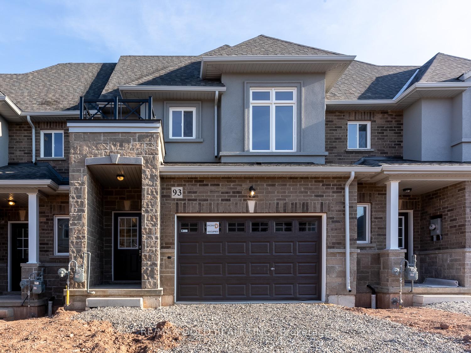 Photo 1 of 93 Pinot Crescent, Hamilton, Stoney Creek — HOMEH