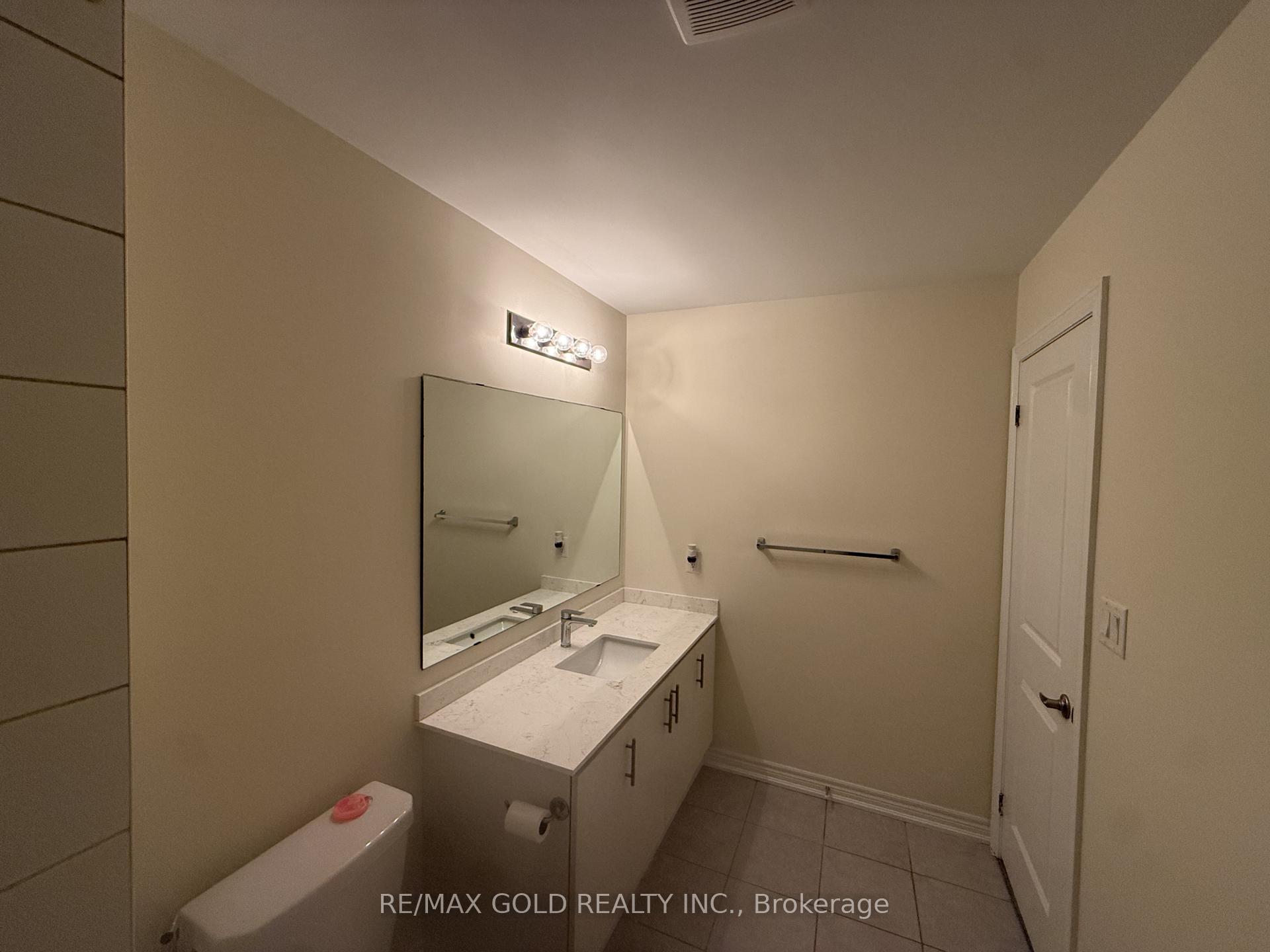 Photo 33 of 93 Pinot Crescent, Hamilton, Stoney Creek — HOMEH