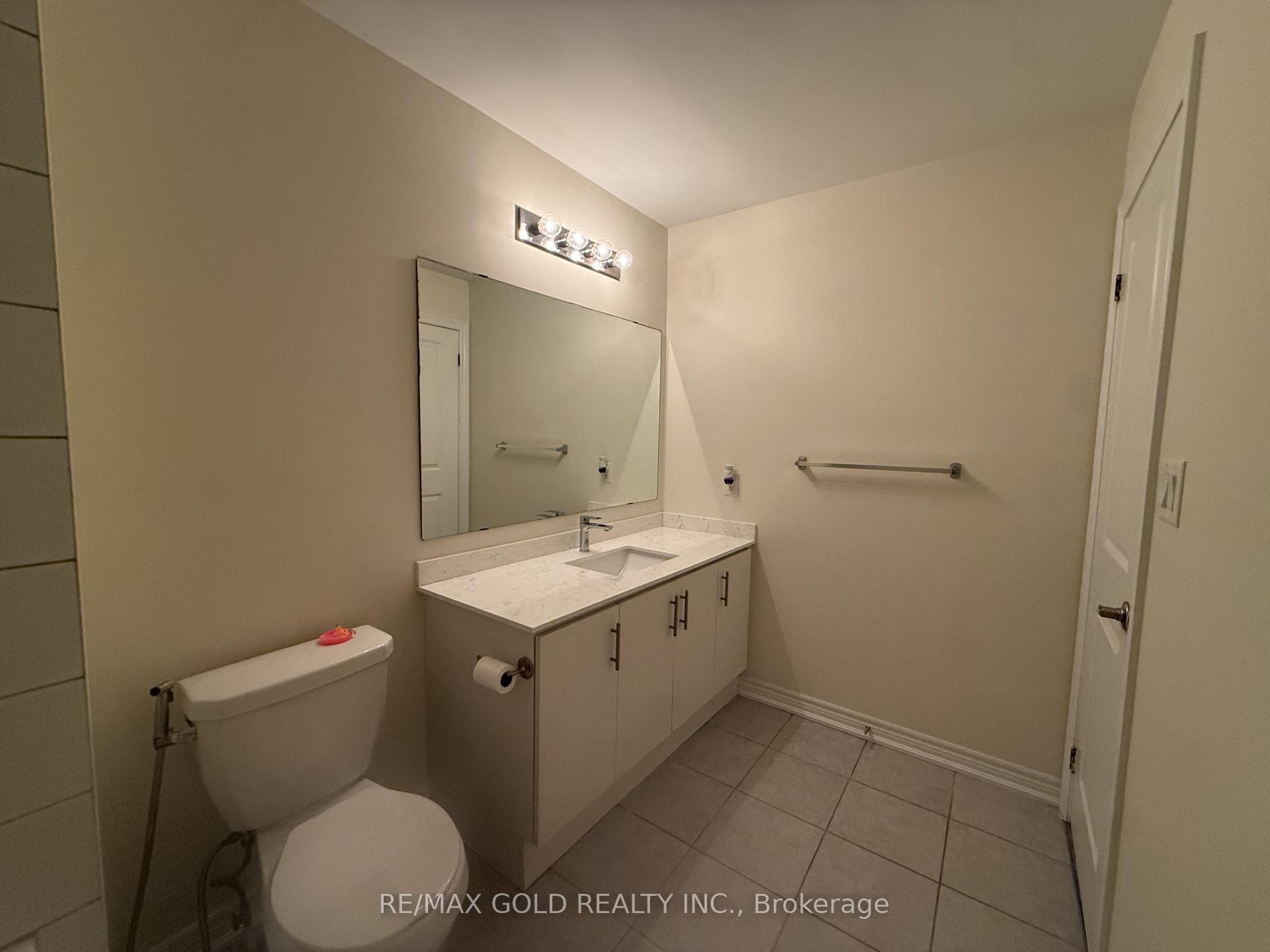 Photo 34 of 93 Pinot Crescent, Hamilton, Stoney Creek — HOMEH