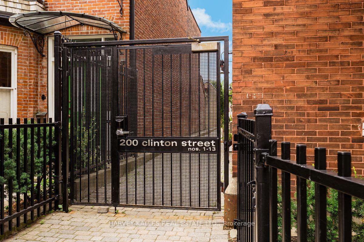 Photo 3 of Unit 7, 200 Clinton Street, Toronto, Palmerston-Little Italy — HOMEH