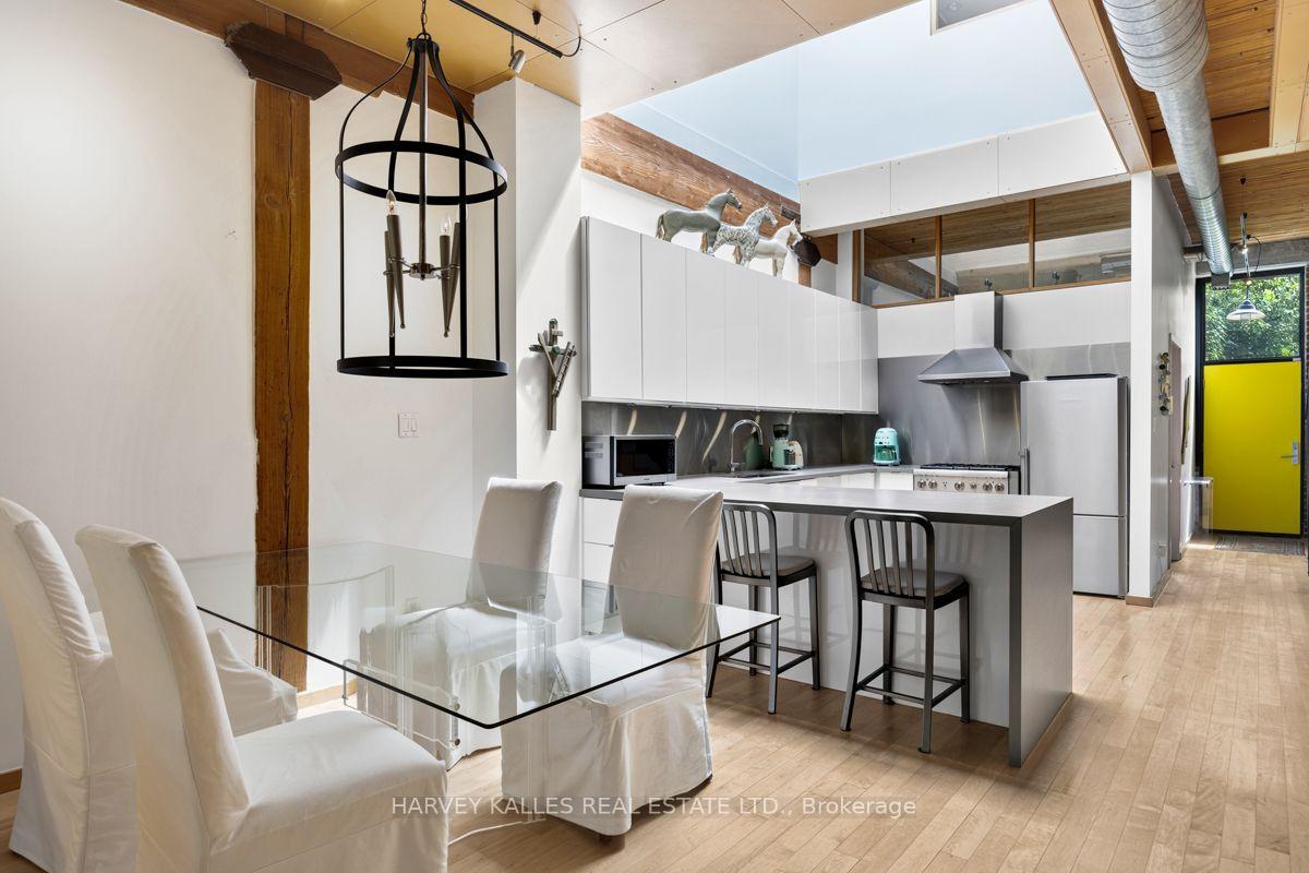 Photo 27 of Unit 7, 200 Clinton Street, Toronto, Palmerston-Little Italy — HOMEH