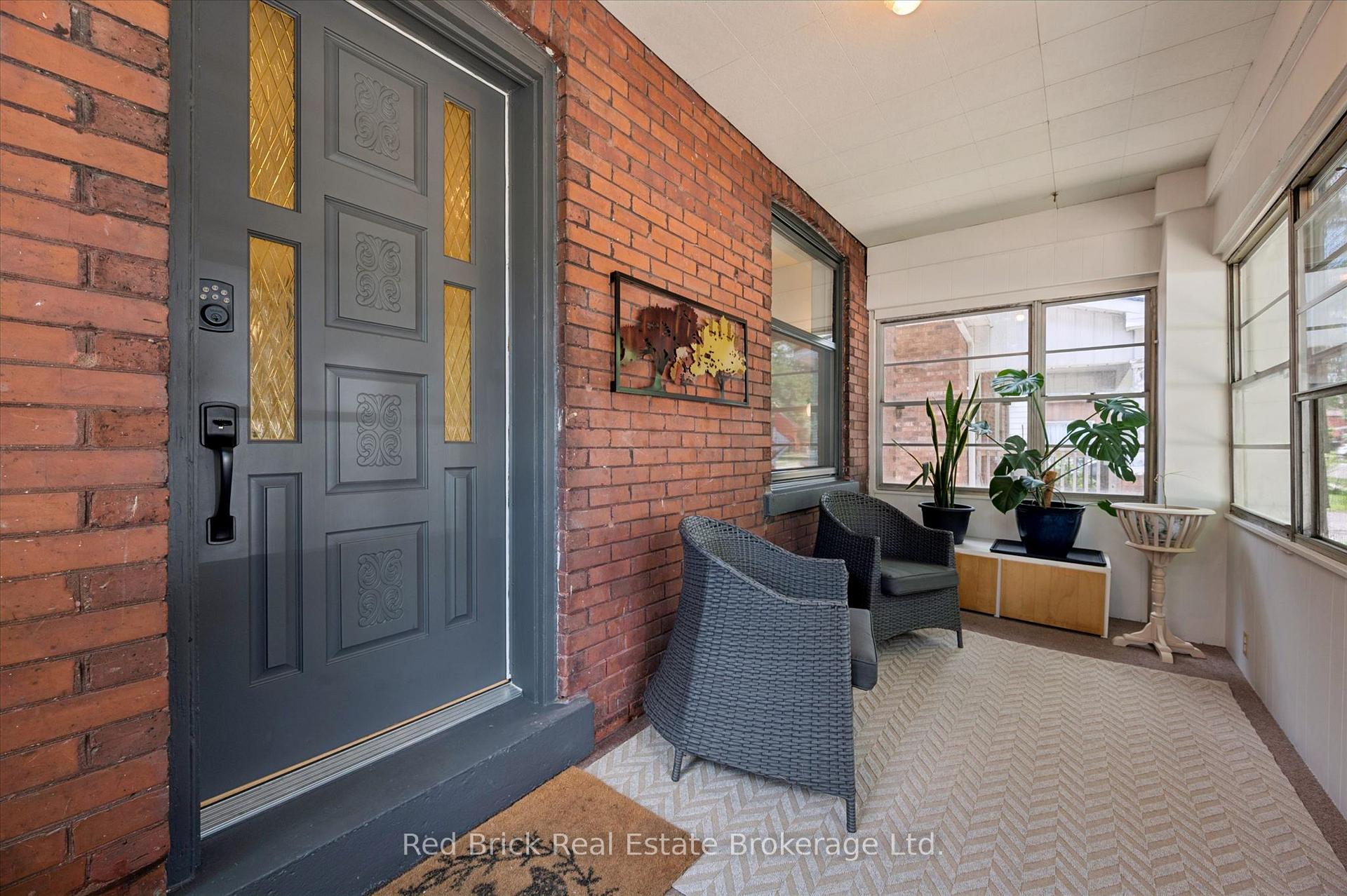 Photo 5 of 163 Perth Street, Stratford — HOMEH