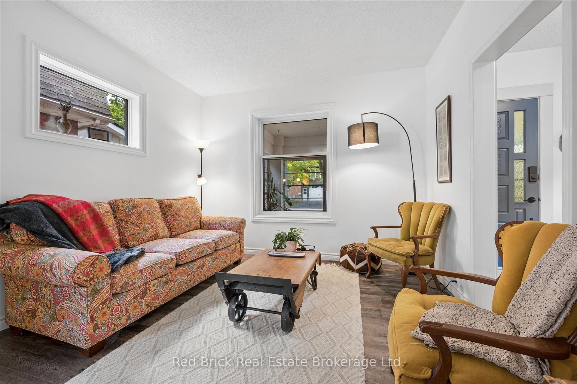 Photo 8 of 163 Perth Street, Stratford — HOMEH