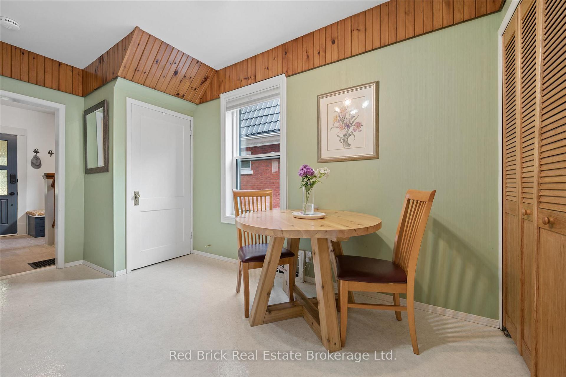 Photo 14 of 163 Perth Street, Stratford — HOMEH