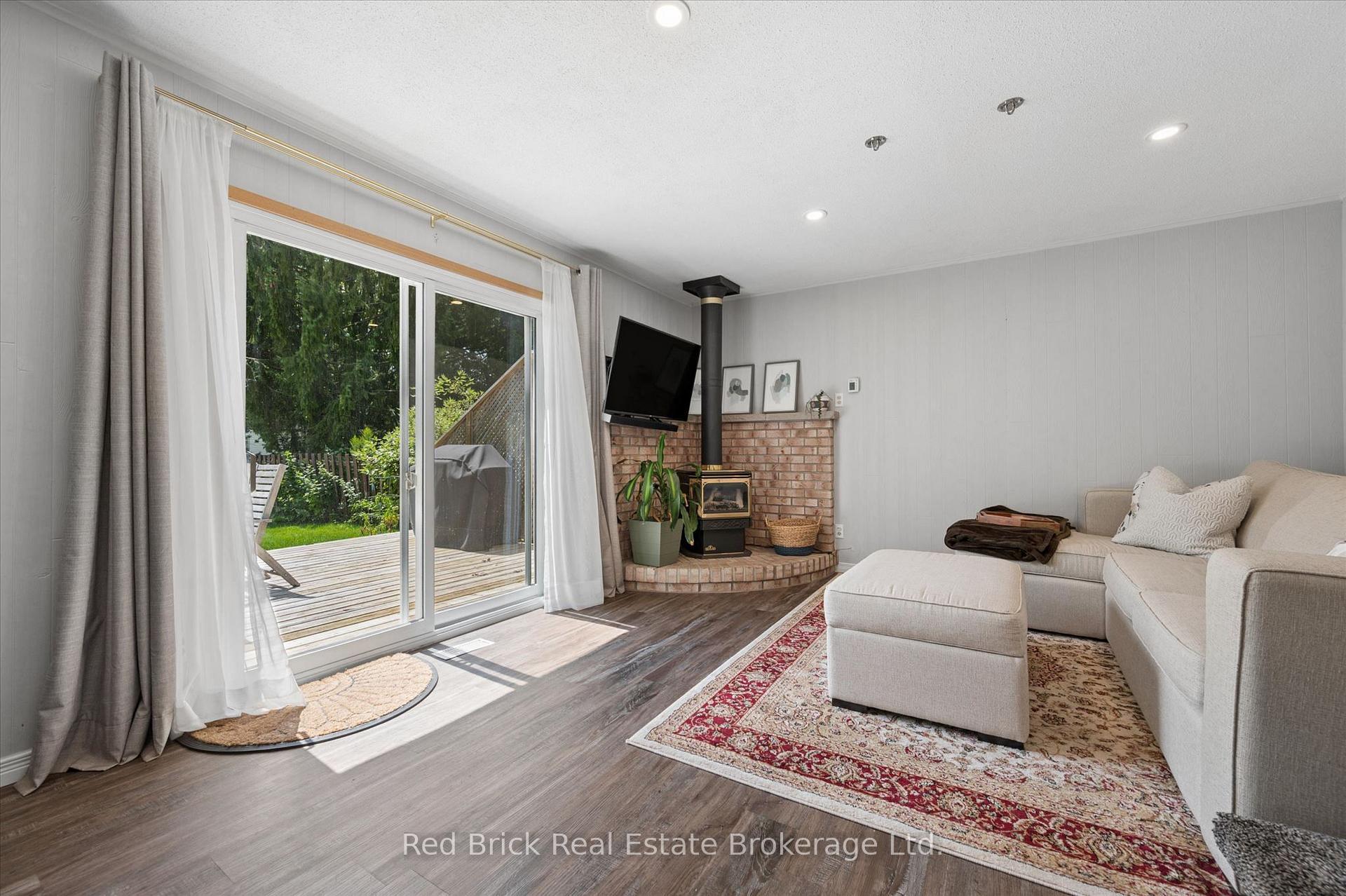 Photo 16 of 163 Perth Street, Stratford — HOMEH