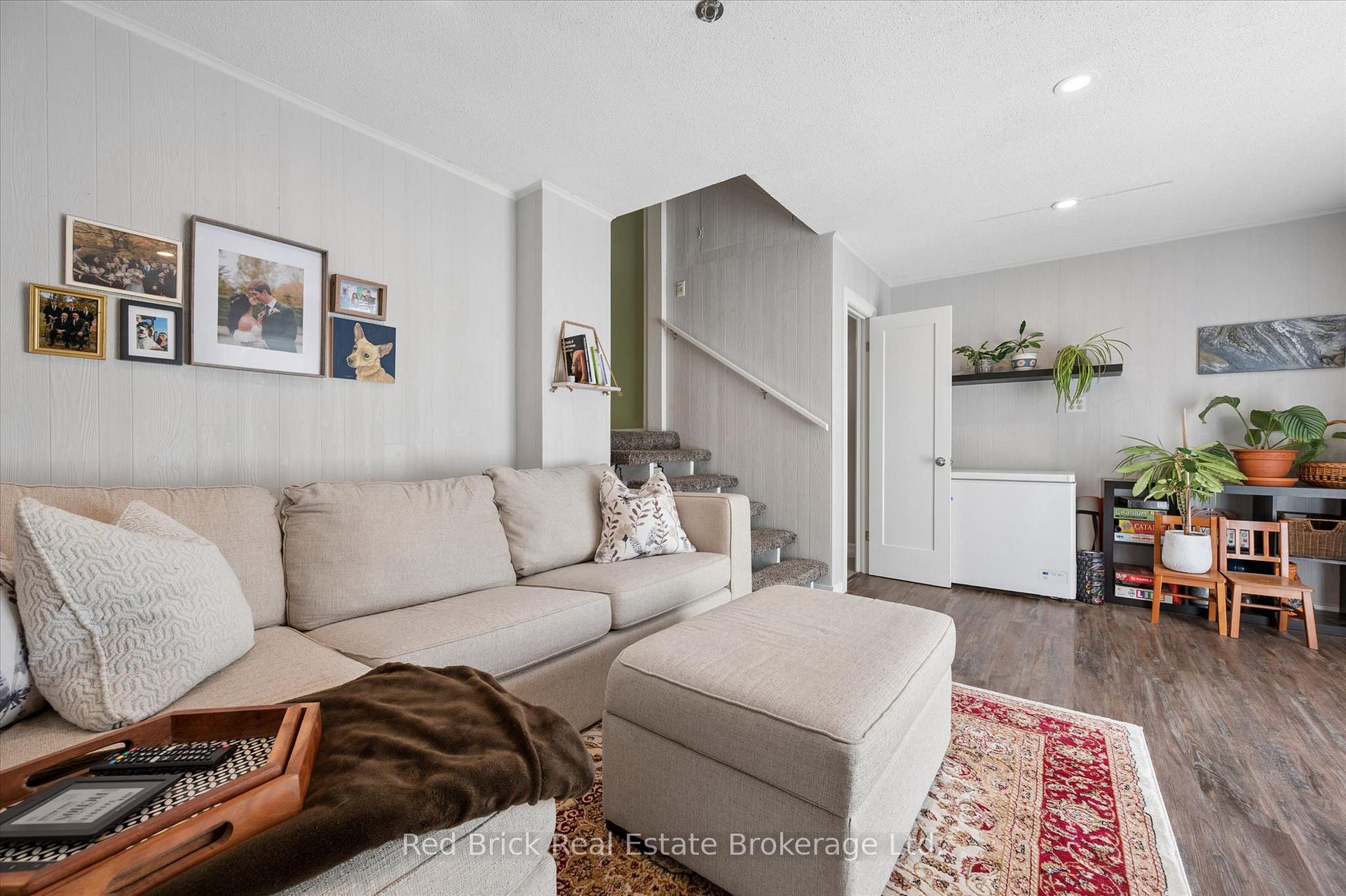 Photo 17 of 163 Perth Street, Stratford — HOMEH