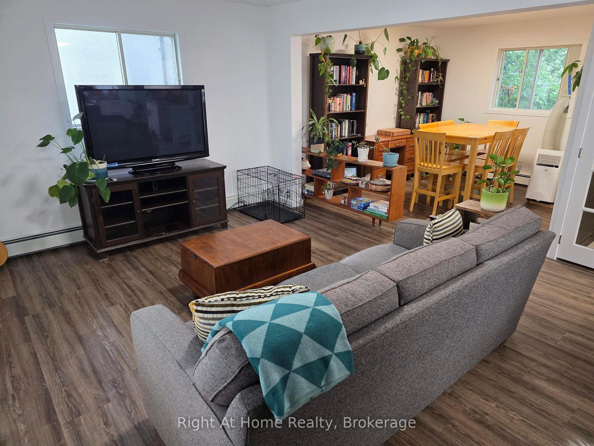 Photo 5 of 134 Kenogami Avenue S, Thunder Bay, West End — HOMEH