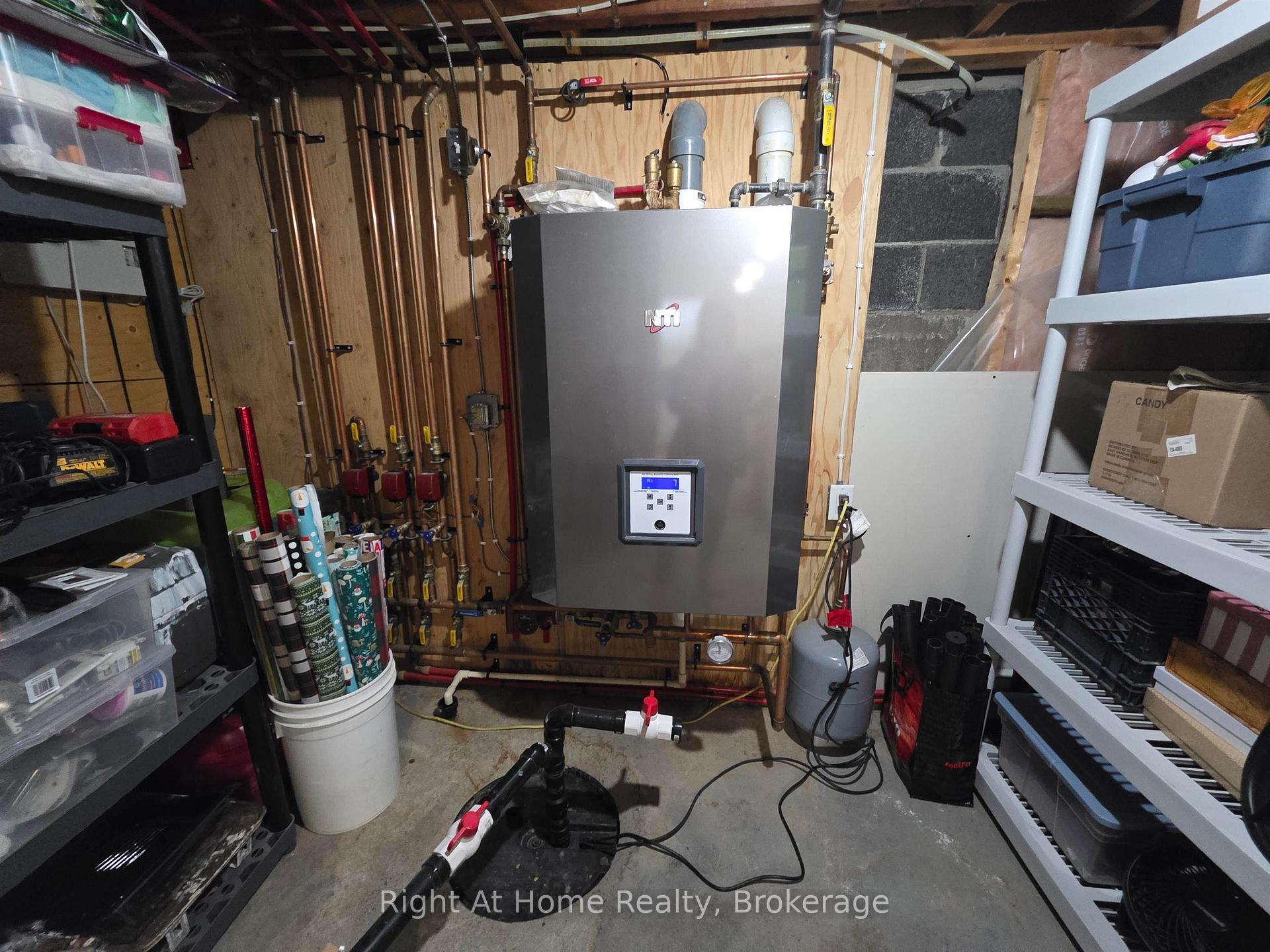 Photo 16 of 134 Kenogami Avenue S, Thunder Bay, West End — HOMEH
