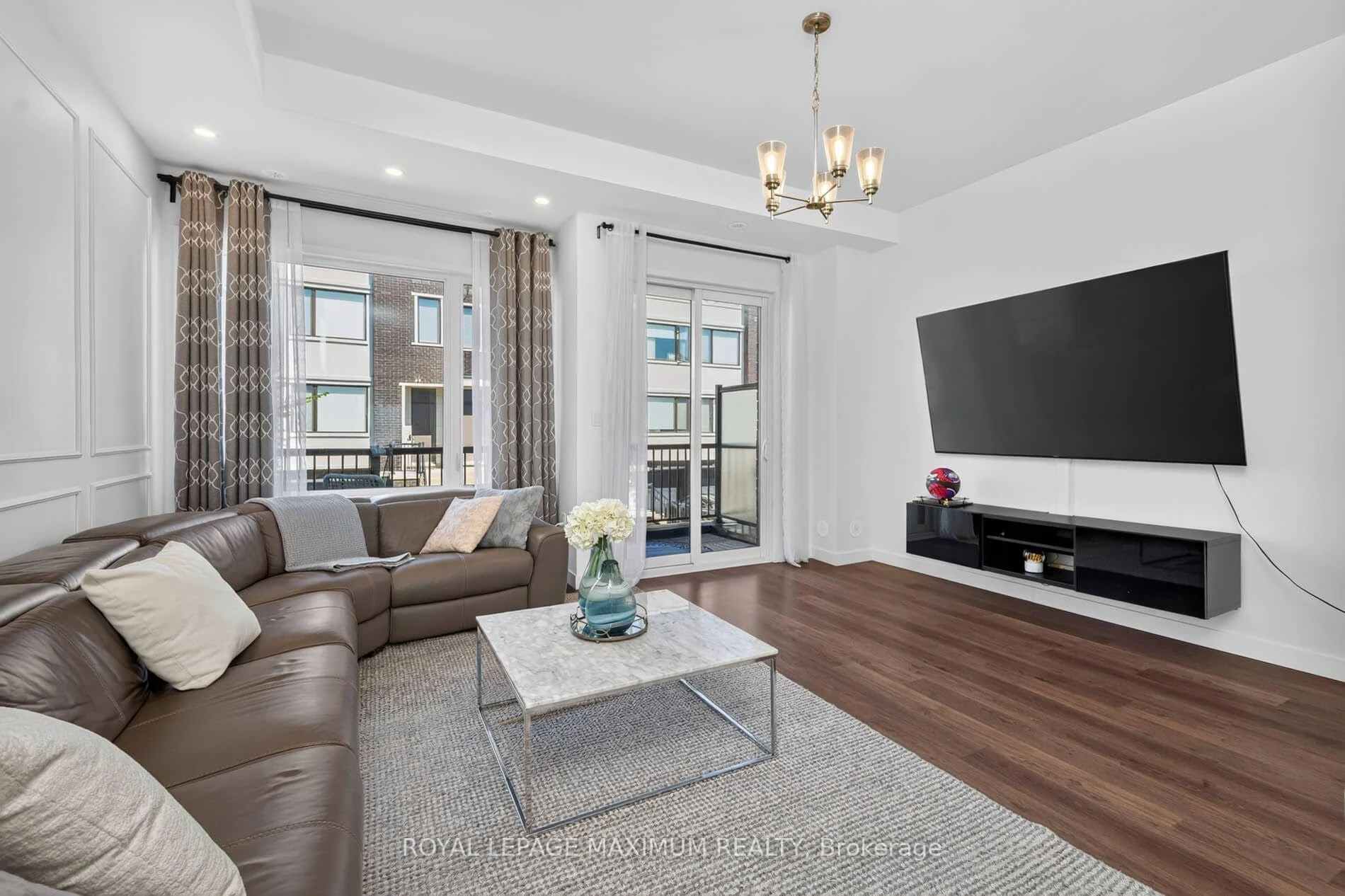 Photo 10 of 50 Allegranza Avenue, Vaughan, Vellore Village — HOMEH