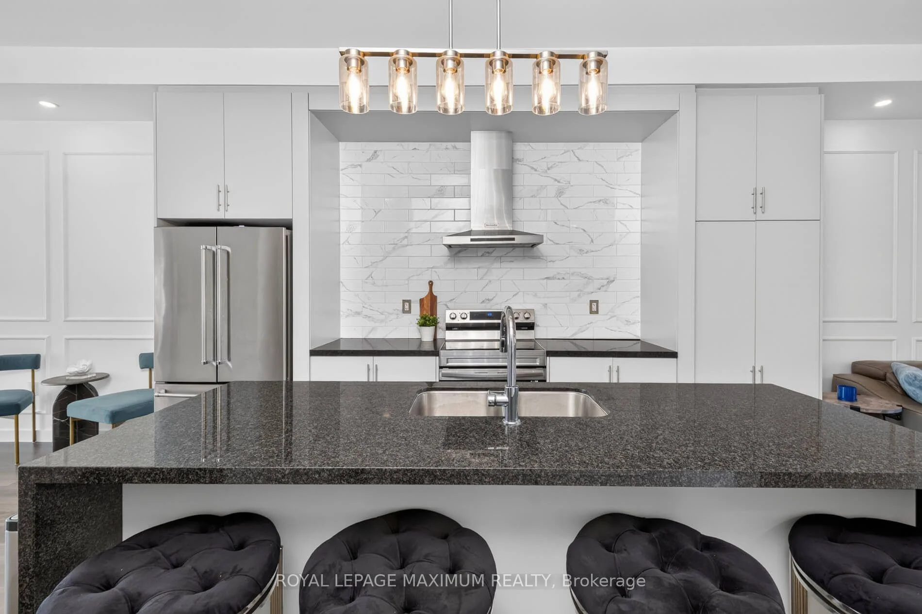 Photo 17 of 50 Allegranza Avenue, Vaughan, Vellore Village — HOMEH