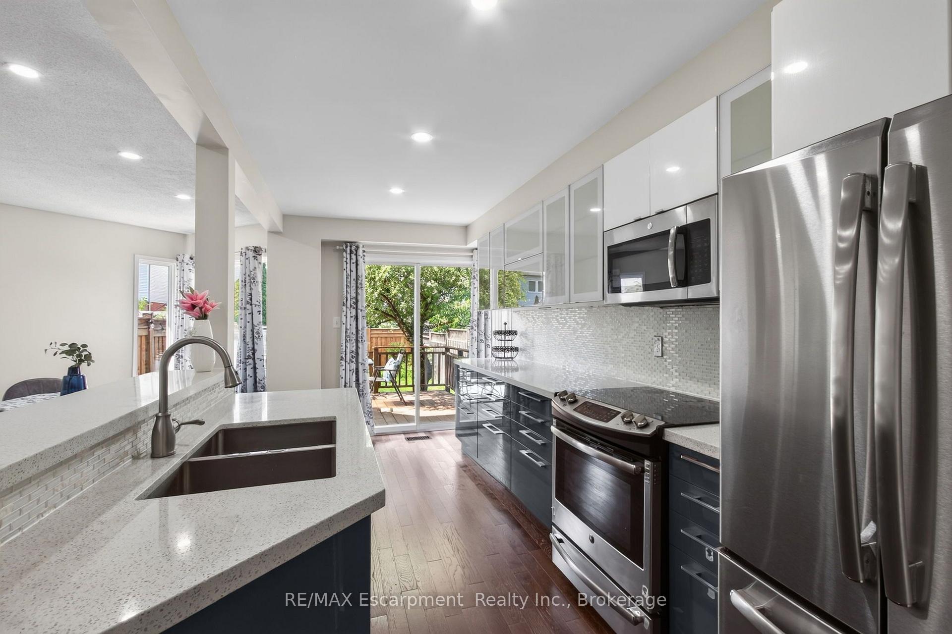 Photo 17 of 5143 Lampman Avenue, Burlington, Uptown — HOMEH