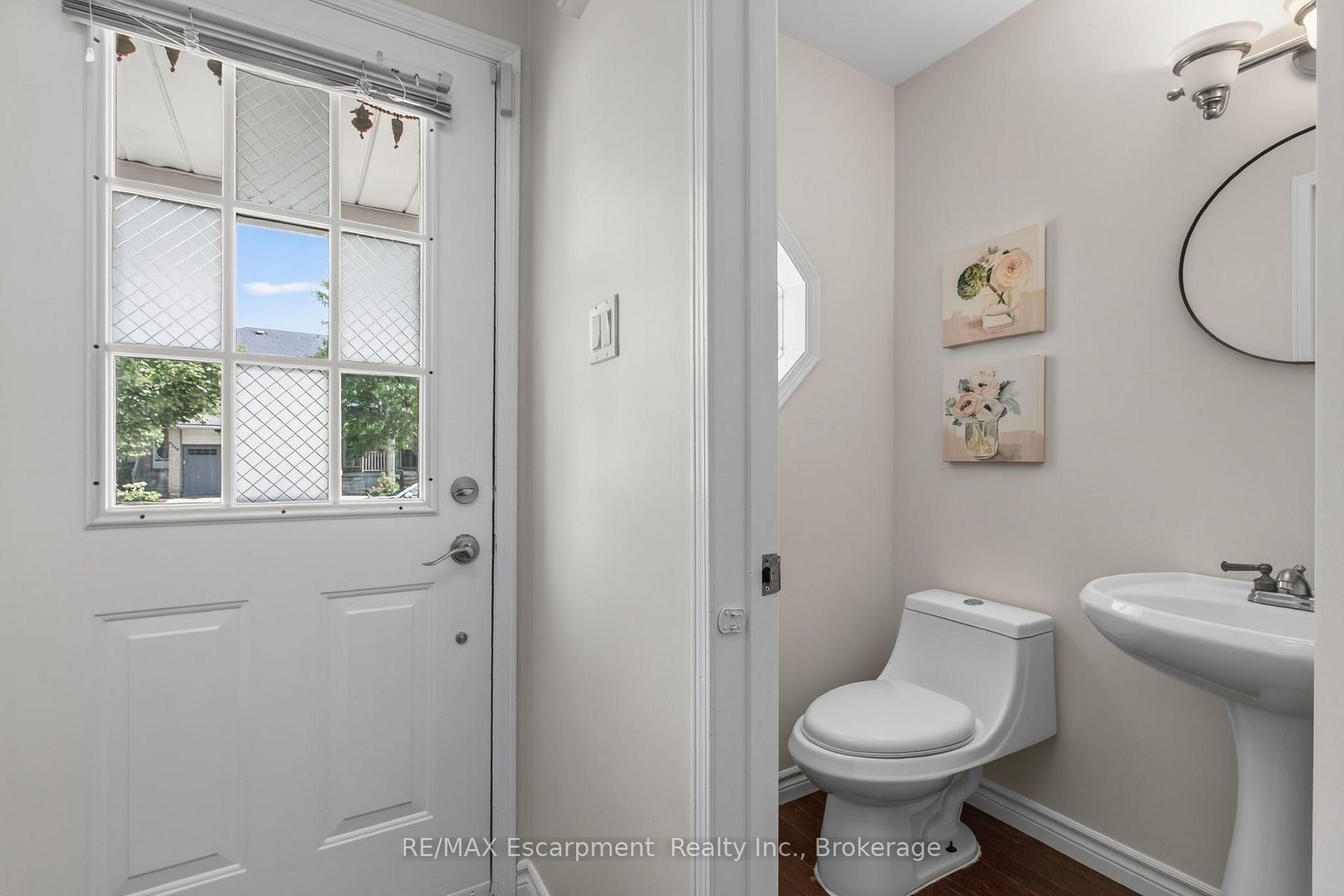 Photo 23 of 5143 Lampman Avenue, Burlington, Uptown — HOMEH