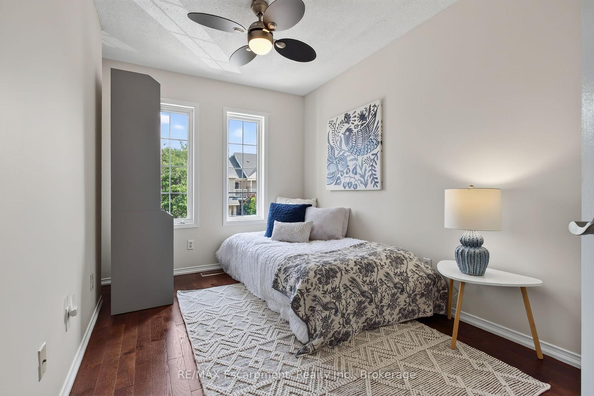 Photo 30 of 5143 Lampman Avenue, Burlington, Uptown — HOMEH