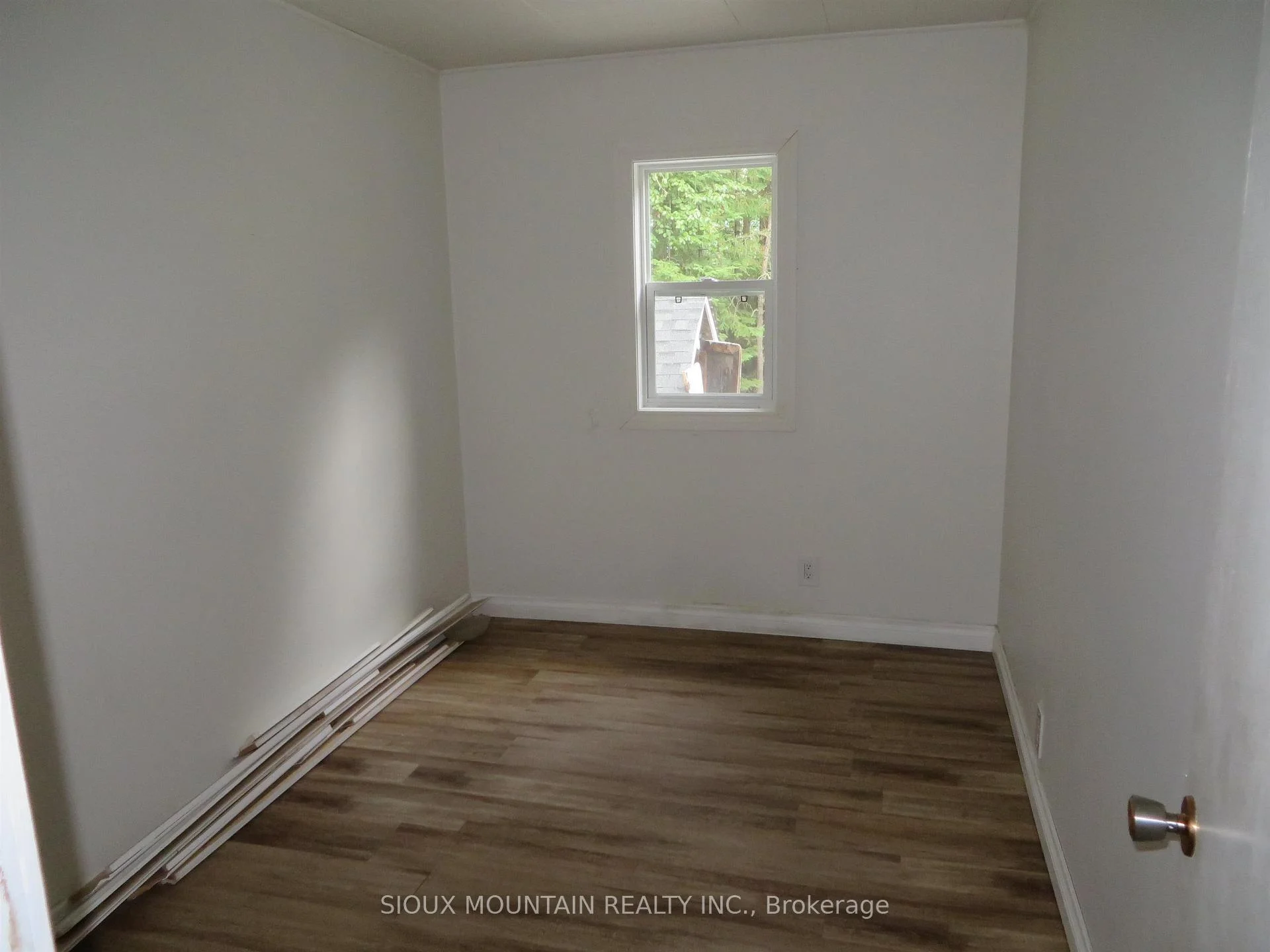 Photo 8 of 233 Drayton Road, Sioux Lookout, TB-650 — HOMEH