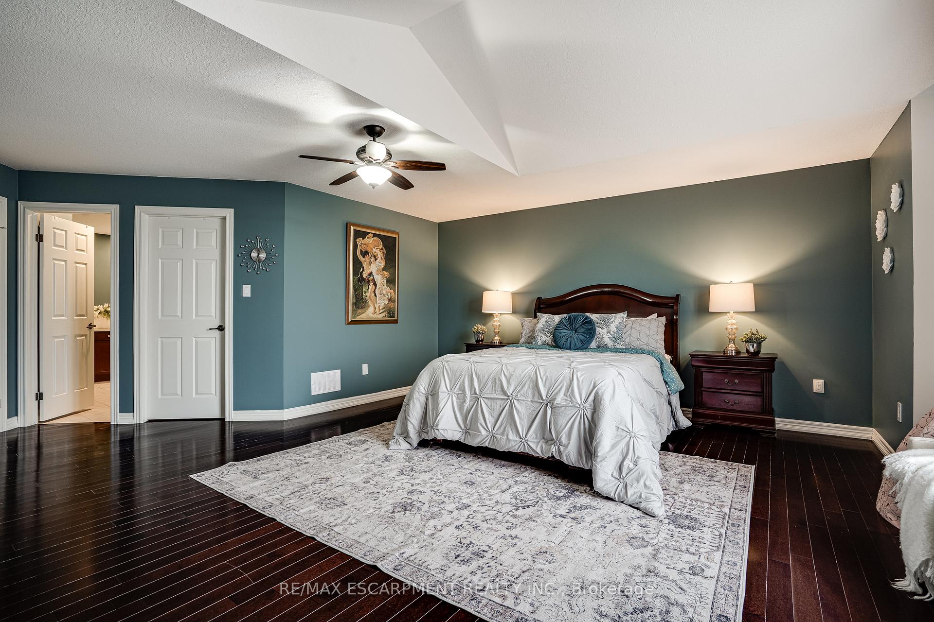 Photo 35 of 575 Stonehenge Drive, Hamilton, Ancaster — HOMEH