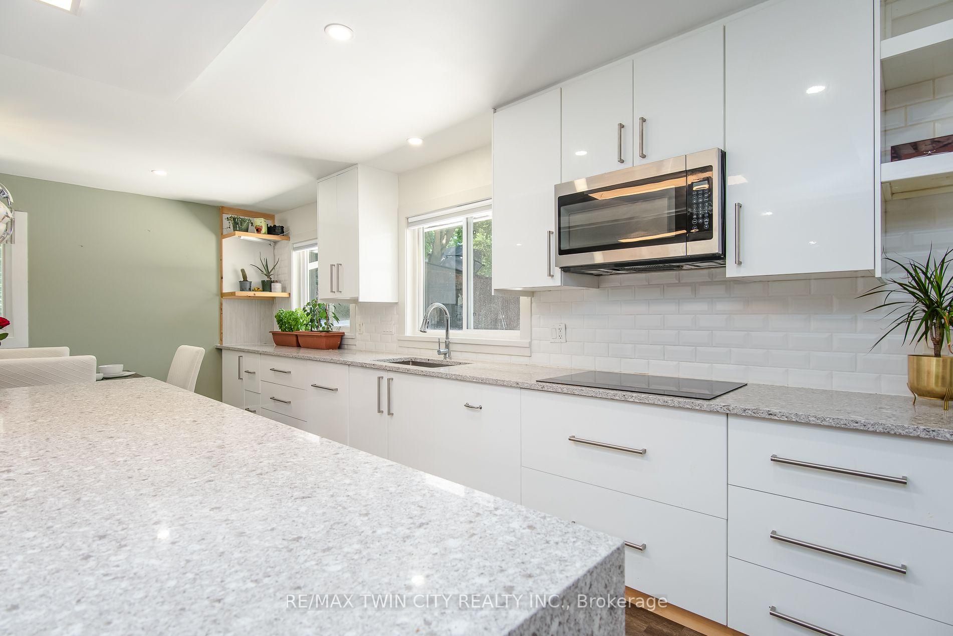 Photo 10 of 99 John Street W, North Huron, Wingham — HOMEH