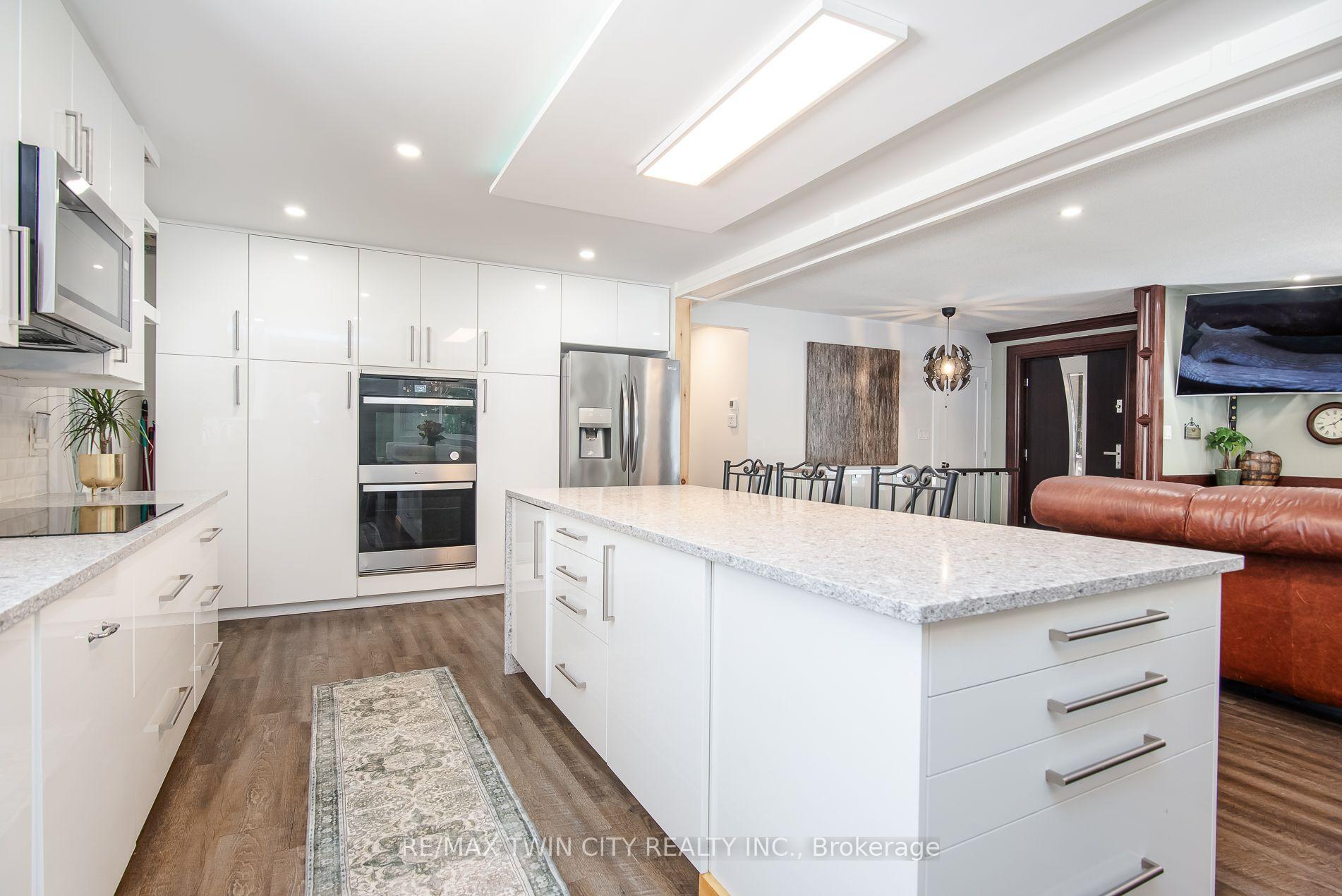 Photo 14 of 99 John Street W, North Huron, Wingham — HOMEH