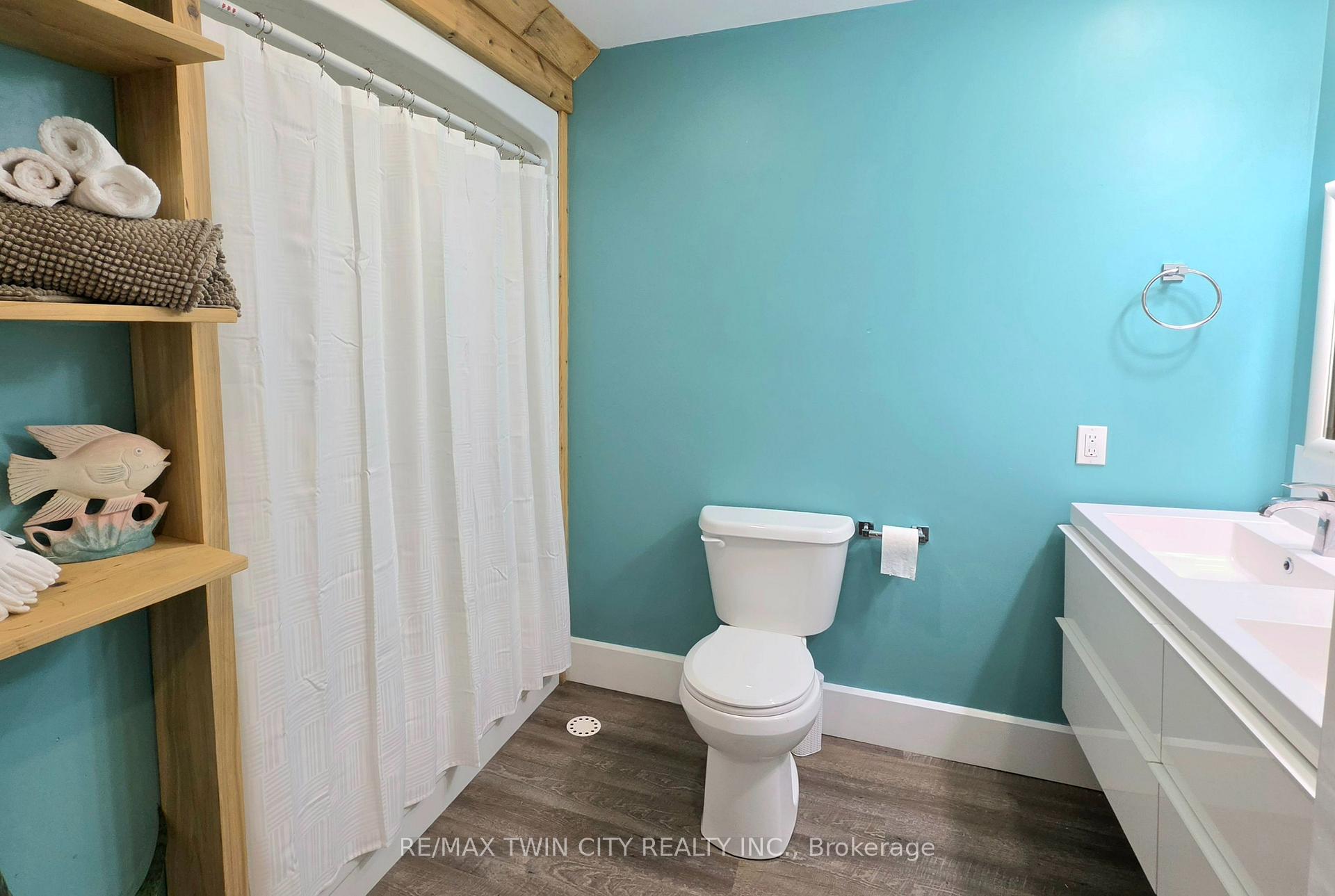 Photo 24 of 99 John Street W, North Huron, Wingham — HOMEH