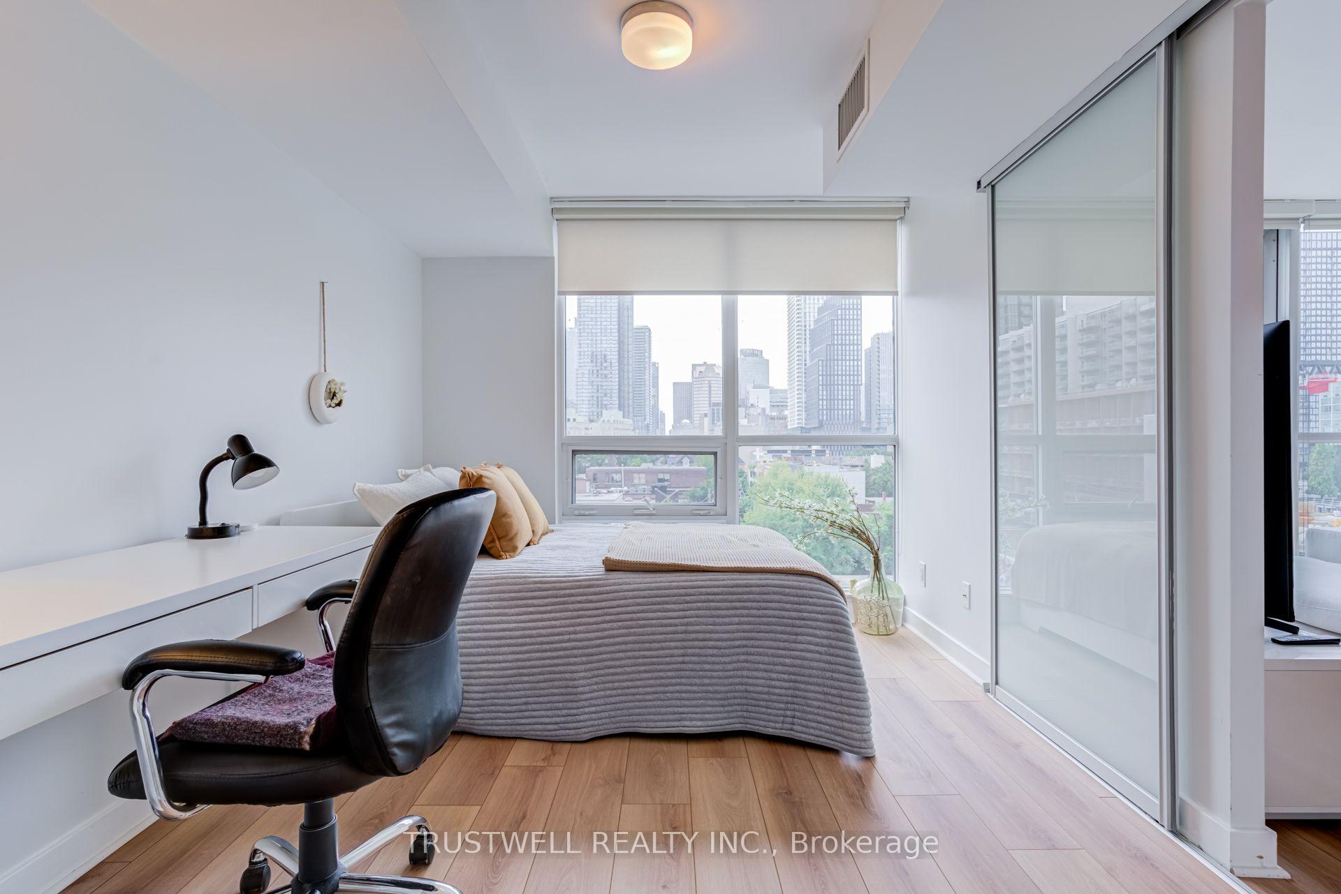 Photo 14 of Unit 712, 320 Richmond Street E, Toronto, Moss Park — HOMEH