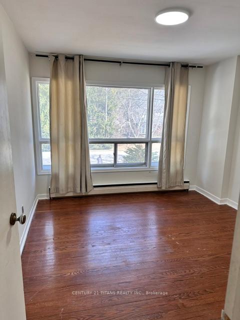Photo 6 of 34 Watson Street, Scarborough, Highland Creek — HOMEH