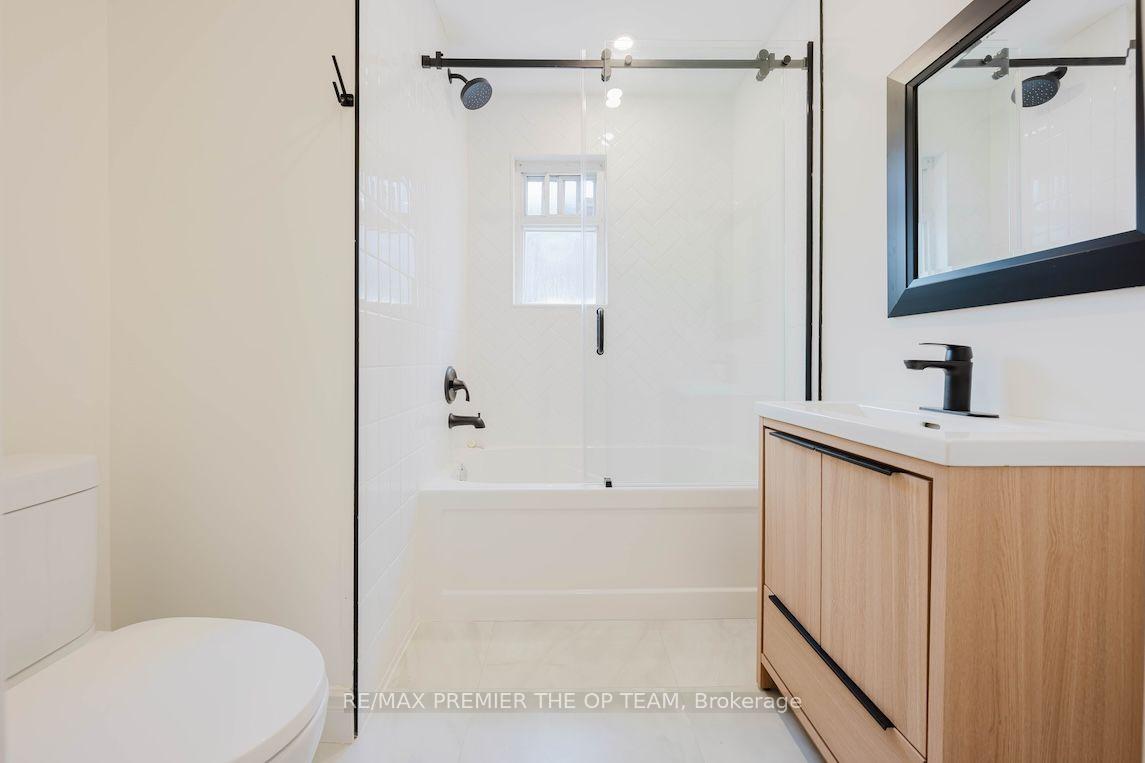 Photo 20 of Unit 3, 299 Quebec Avenue, Toronto, Junction Area — HOMEH