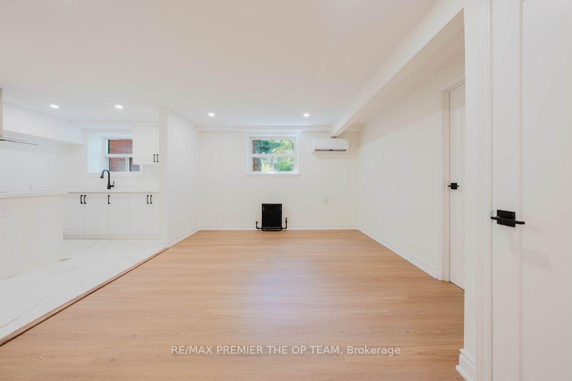 Photo 5 of Unit 1, 299 Quebec Avenue, Toronto, Junction Area — HOMEH