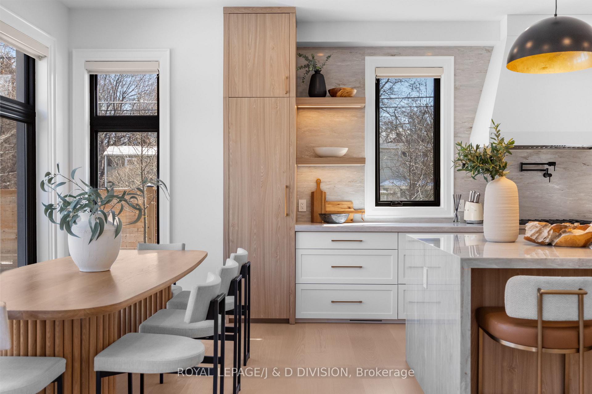 Photo 14 of 4 Pine Ridge Drive, Scarborough, Cliffcrest — HOMEH