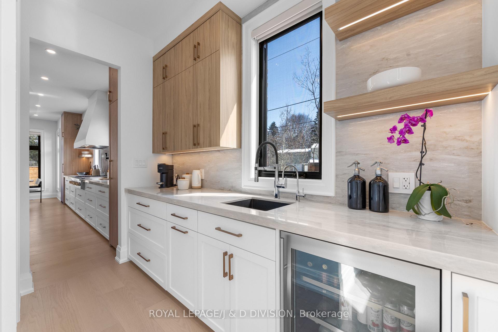 Photo 22 of 4 Pine Ridge Drive, Scarborough, Cliffcrest — HOMEH