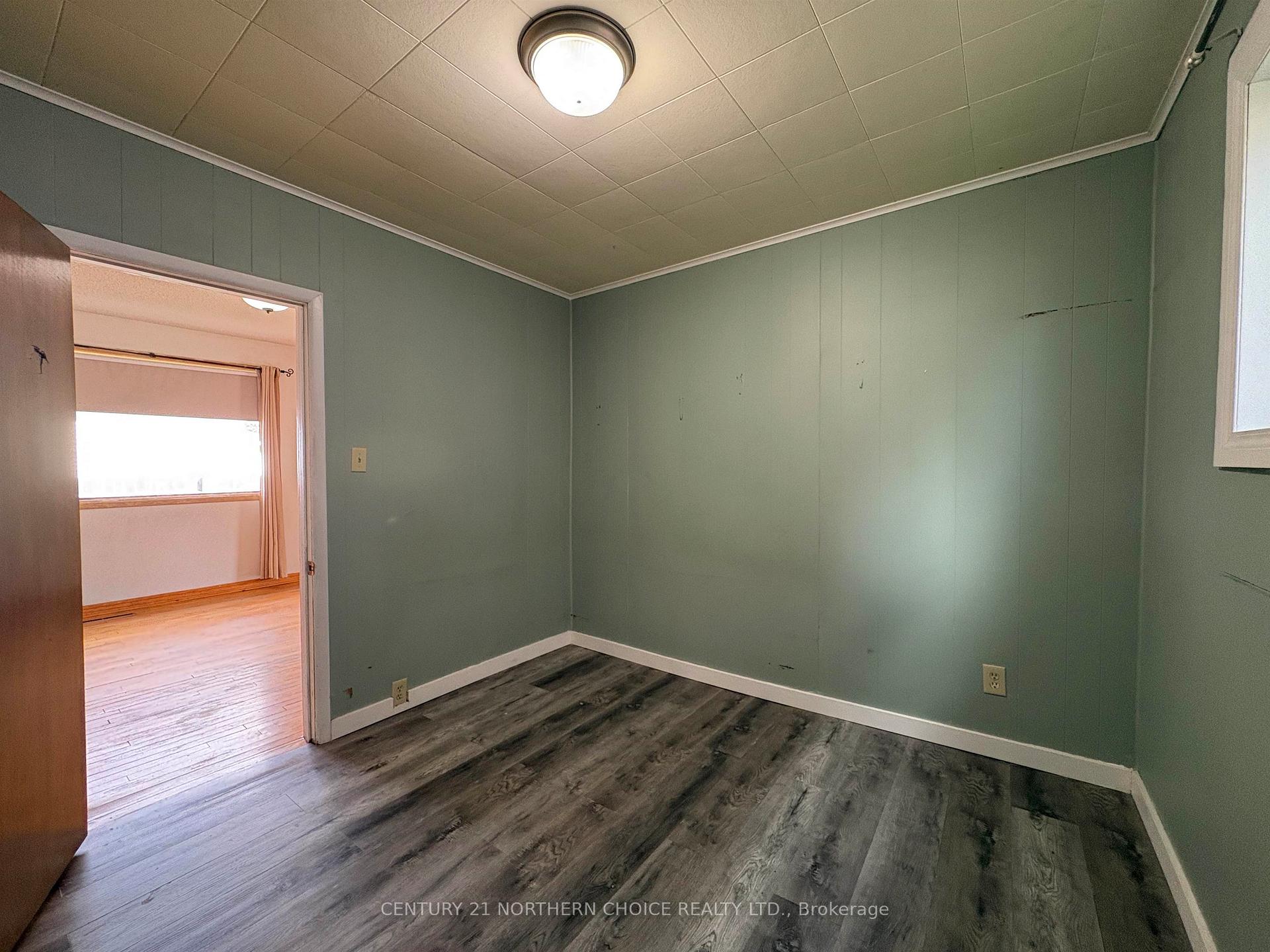 Photo 14 of 240 Third Street W, Fort Frances, TB-401 — HOMEH